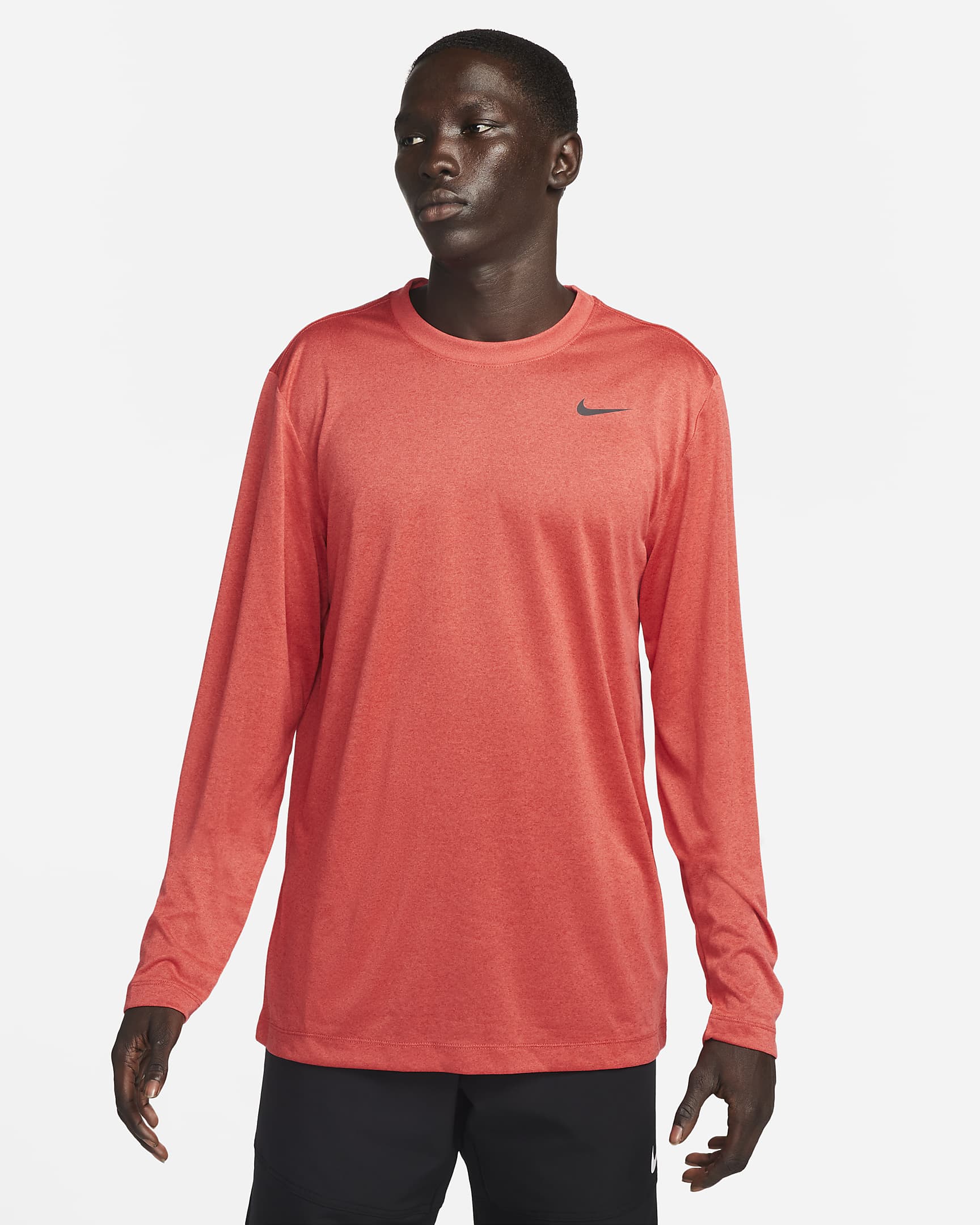 Nike DriFIT Legend Men's LongSleeve Fitness Top.