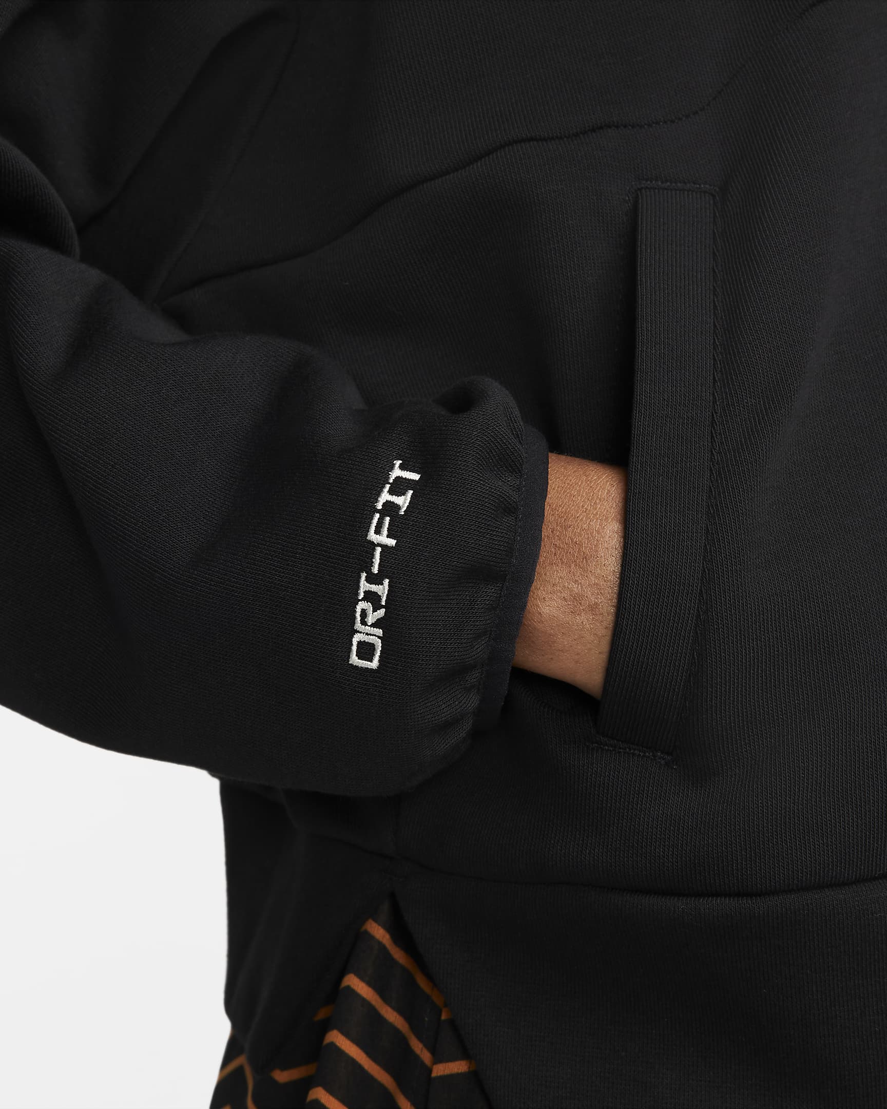 Nike DriFIT Swoosh Fly Women's 1/4Zip Basketball Sweatshirt. Nike ZA