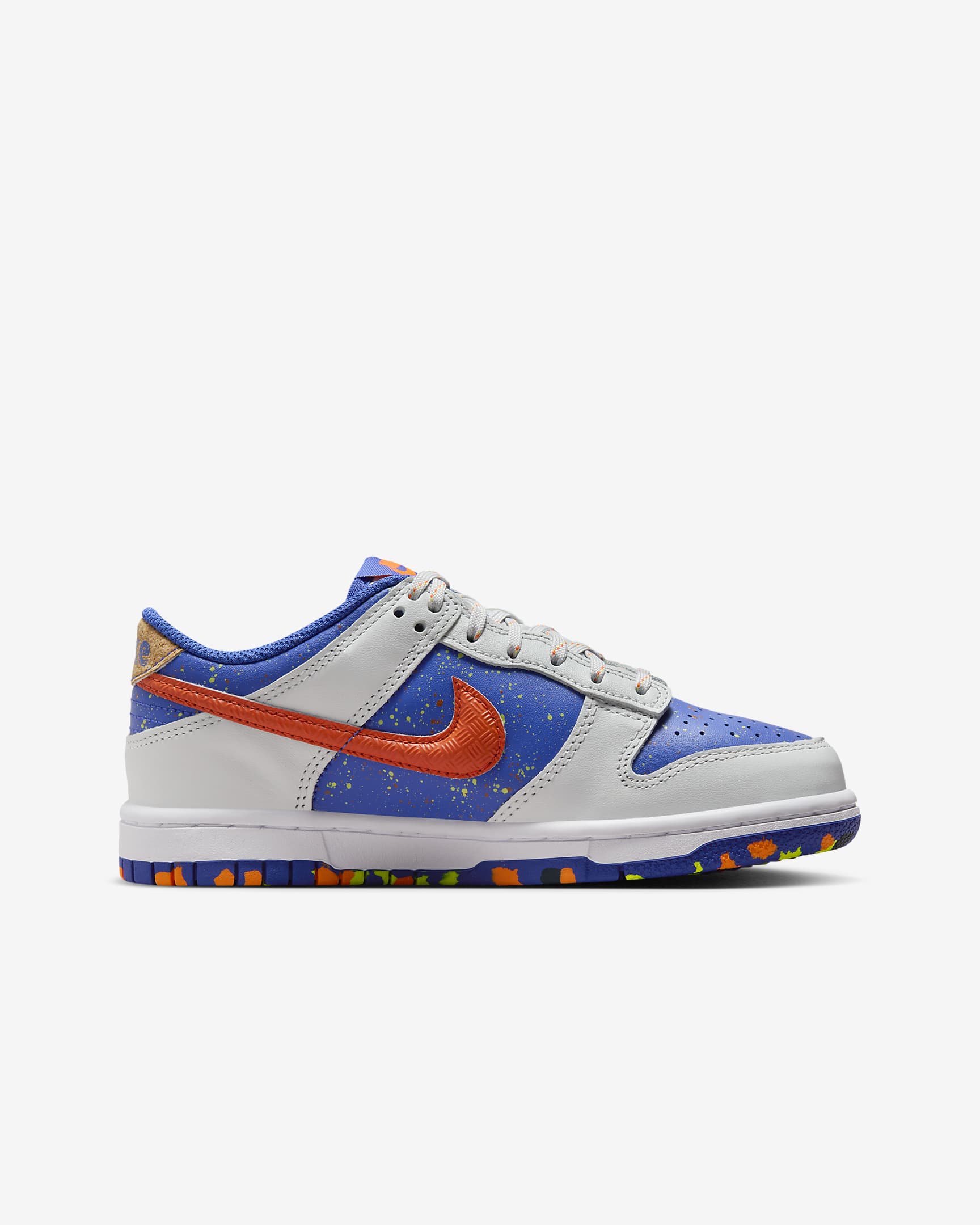 Tenis para niños grandes Nike Dunk Low - Polvo fotón/Azul astronómico/Volt/Naranja total