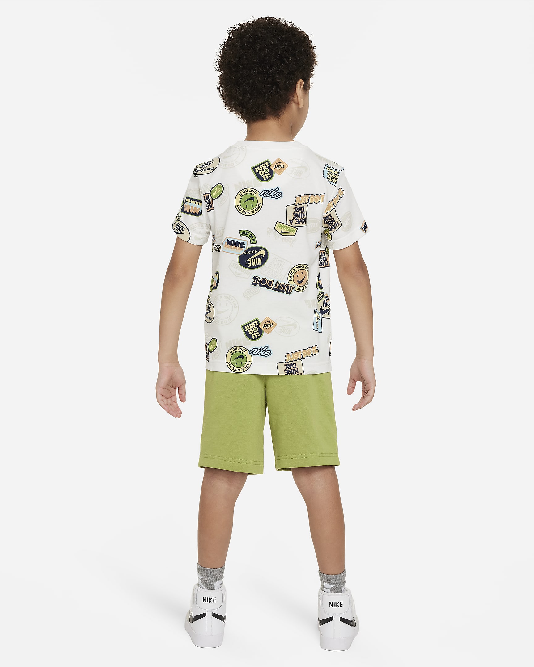 Conjunto de shorts de dos piezas para niños talla pequeña Nike Sportswear - Pera