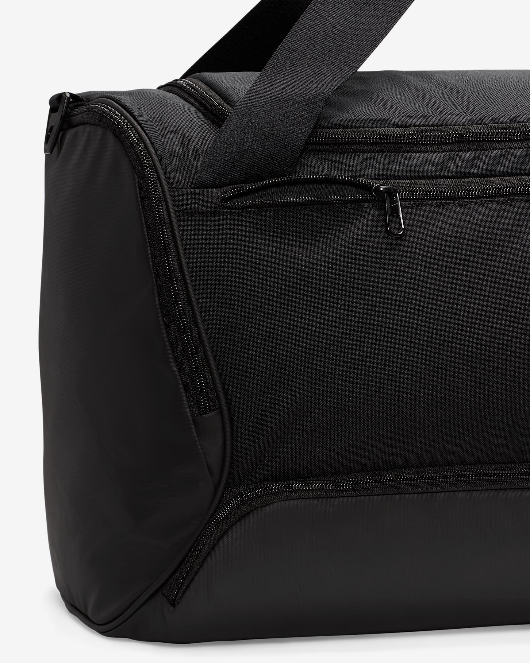 Nike Academy Team Football Duffel Bag (Medium, 60L). Nike SE