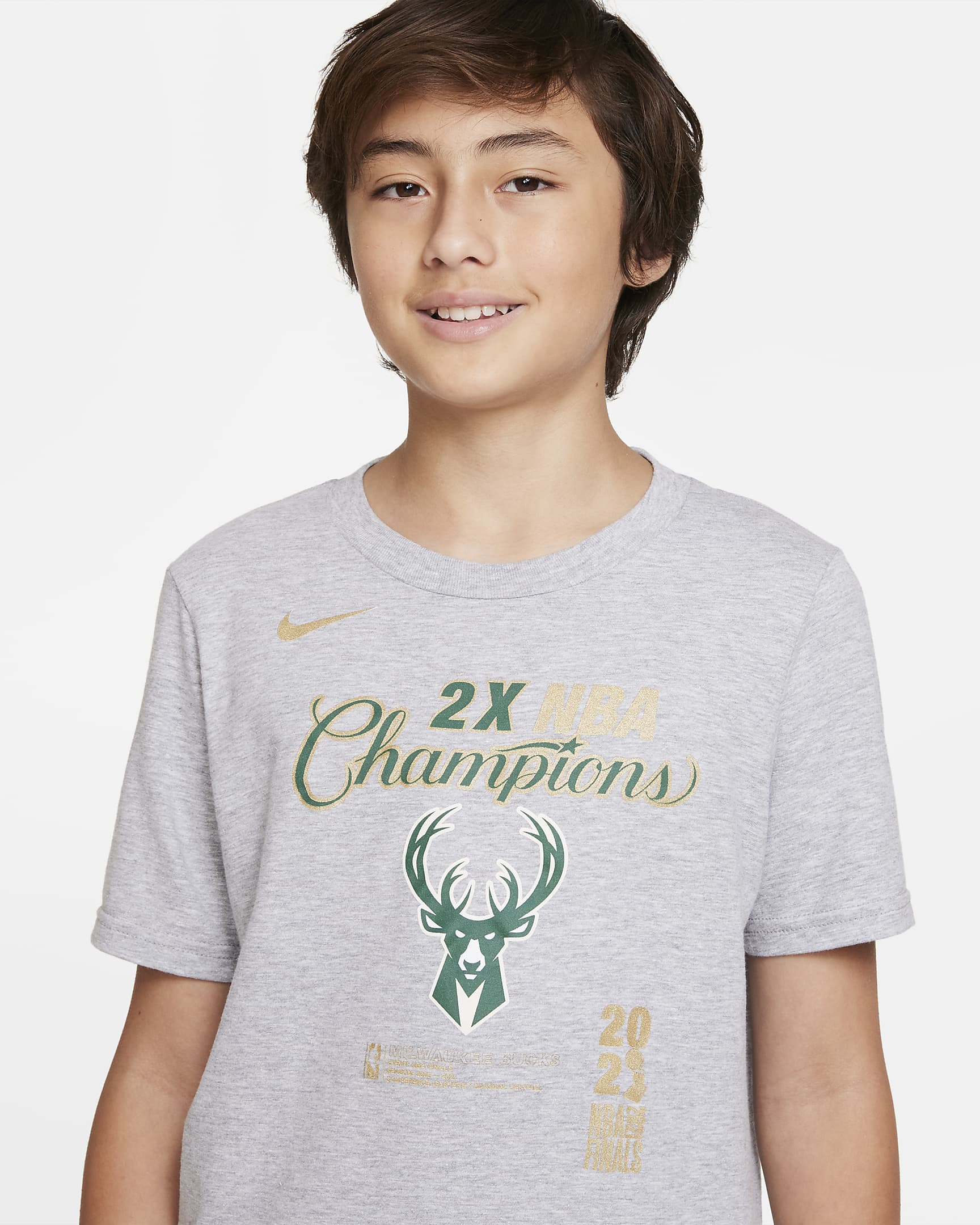 milwaukee bucks nike shirt