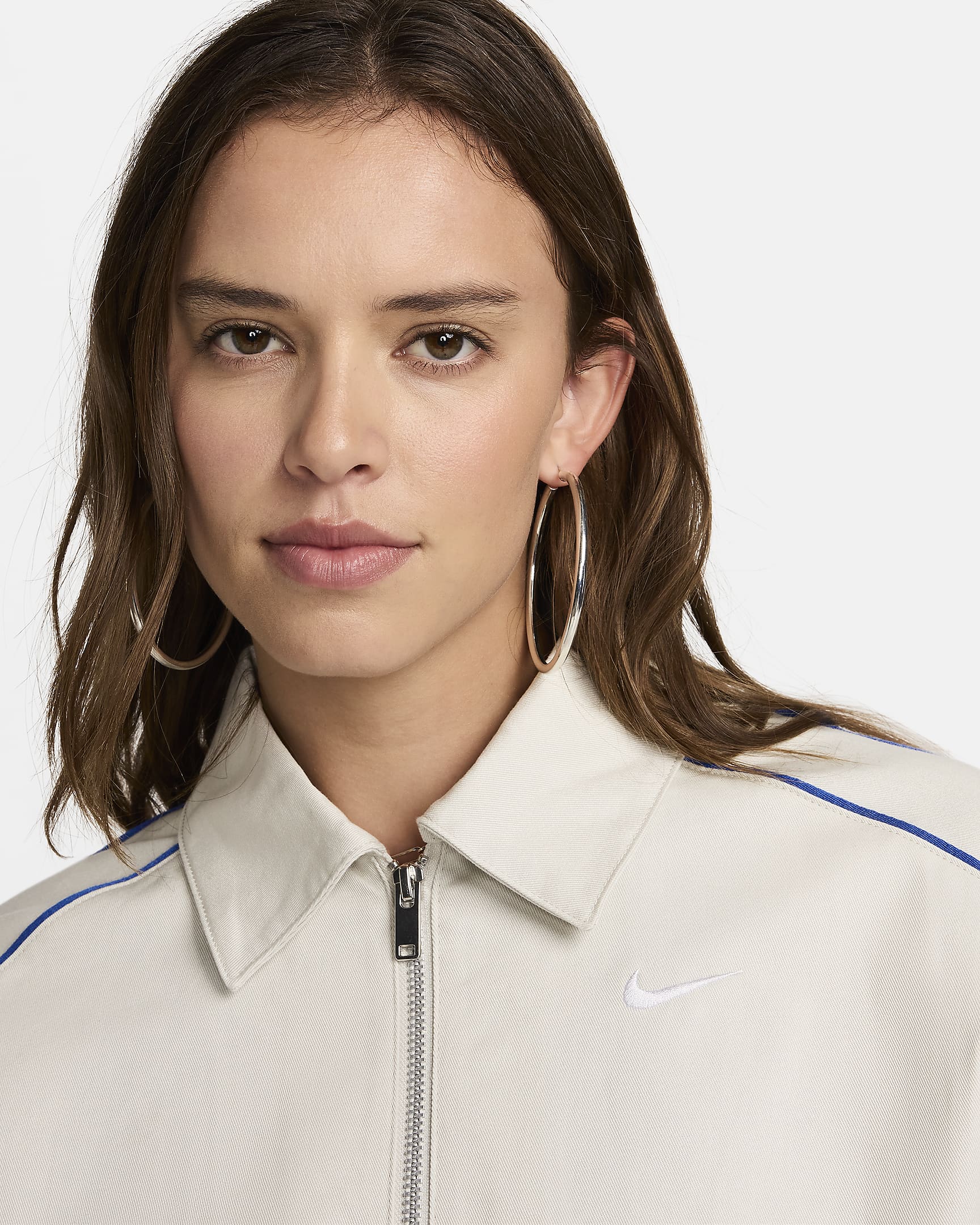 Nike Sportswear Women's Woven Jacket - Light Bone/Game Royal/White