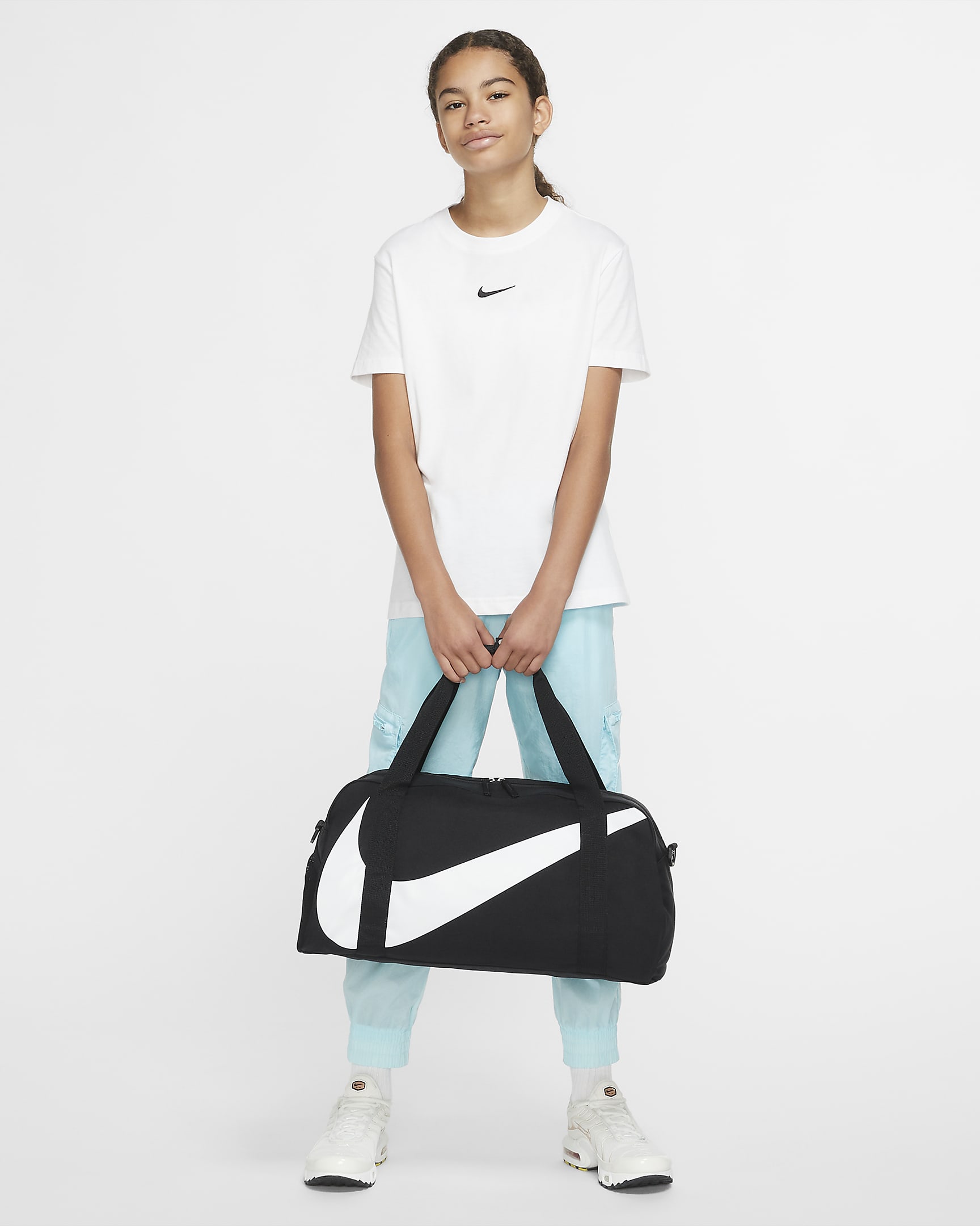 Nike Gym Club Kids' Bag (25L). Nike NL