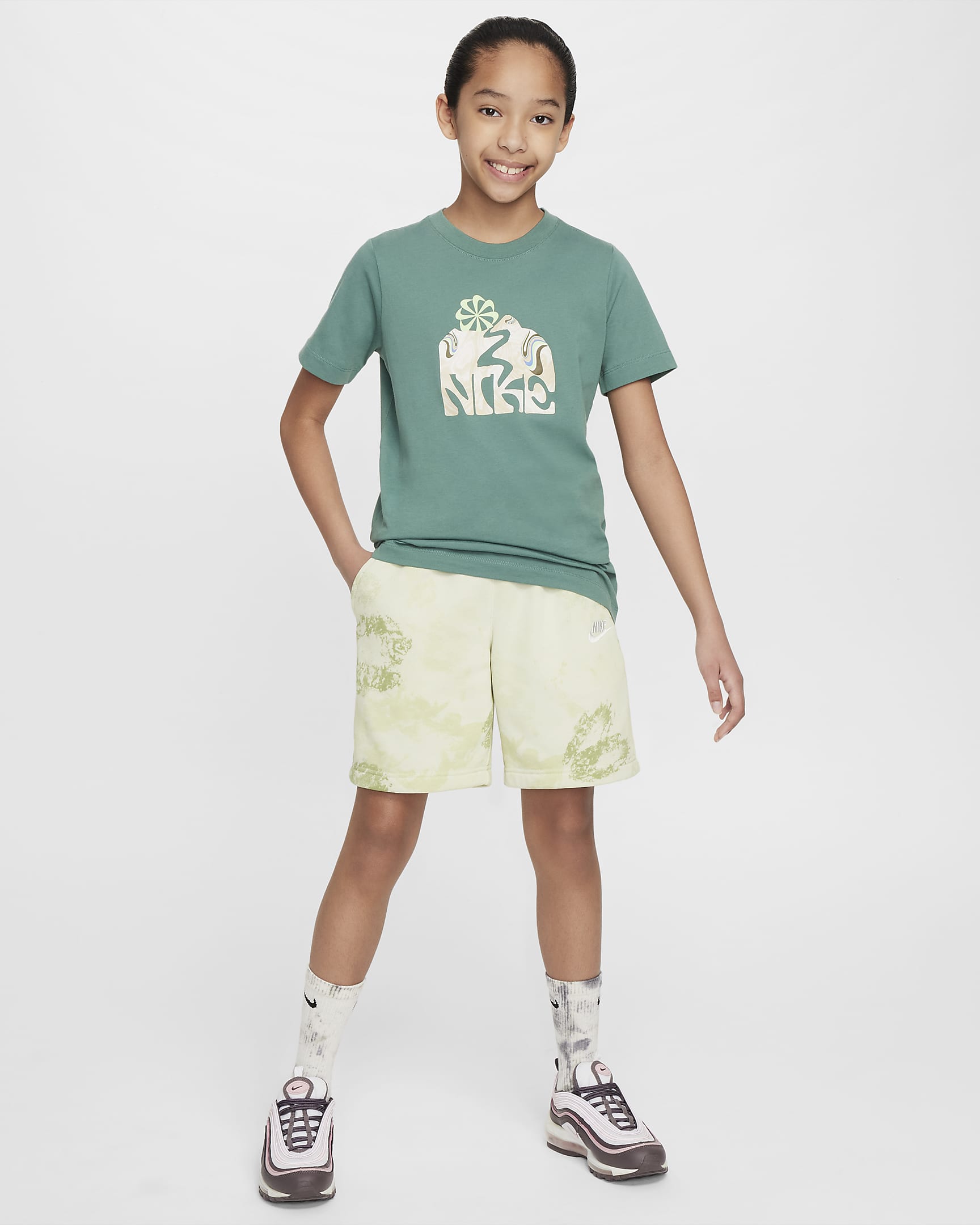 Nike Sportswear Big Kids' T-Shirt. Nike.com