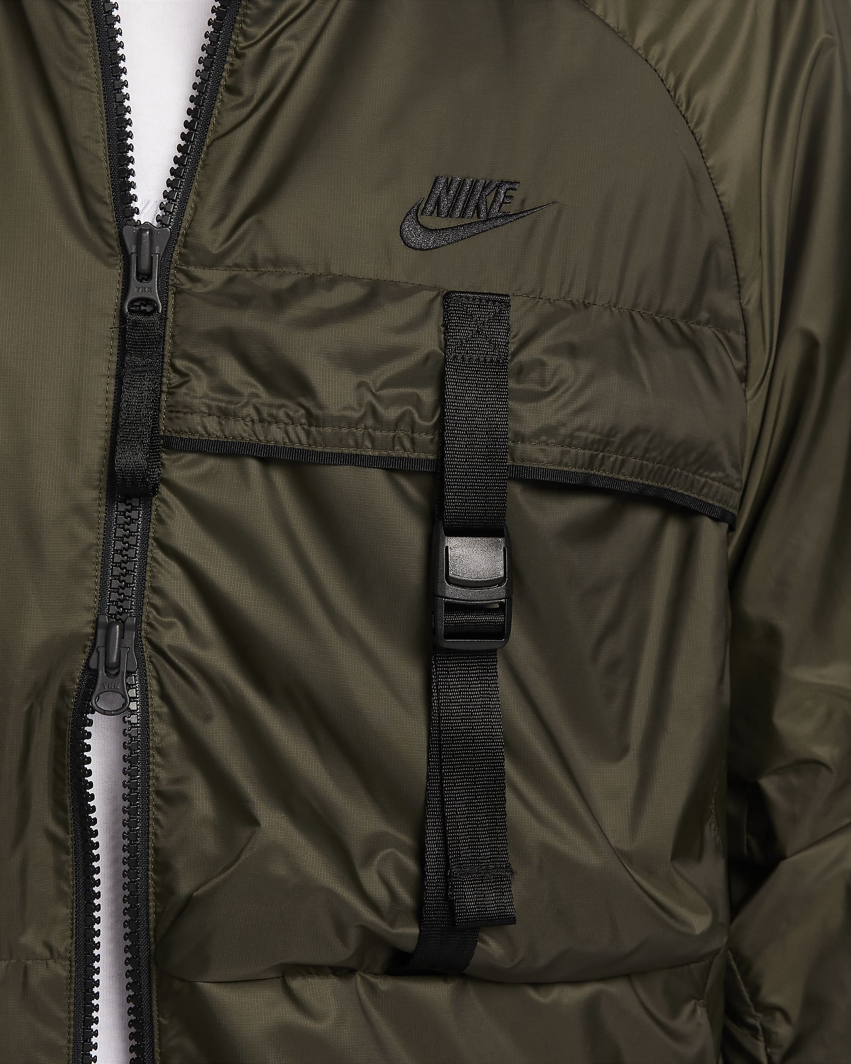 Nike Sportswear Tech Woven verstaubare, gefütterte N24 Jacke für Herren - Cargo Khaki/Schwarz