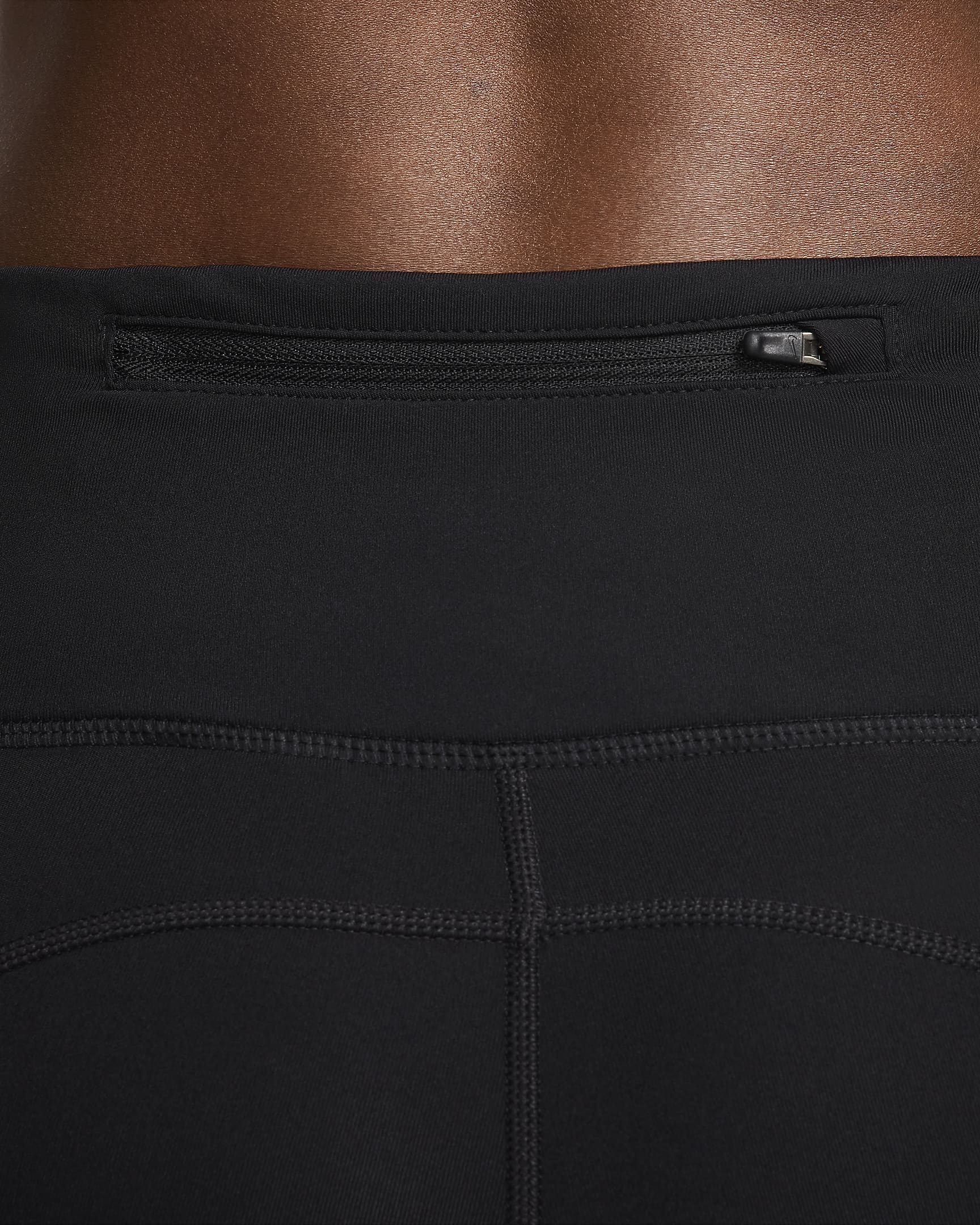 Nike Fast 7/8-Lauf-Leggings mit mittelhohem Bund und Taschen für Damen - Schwarz/Weiß