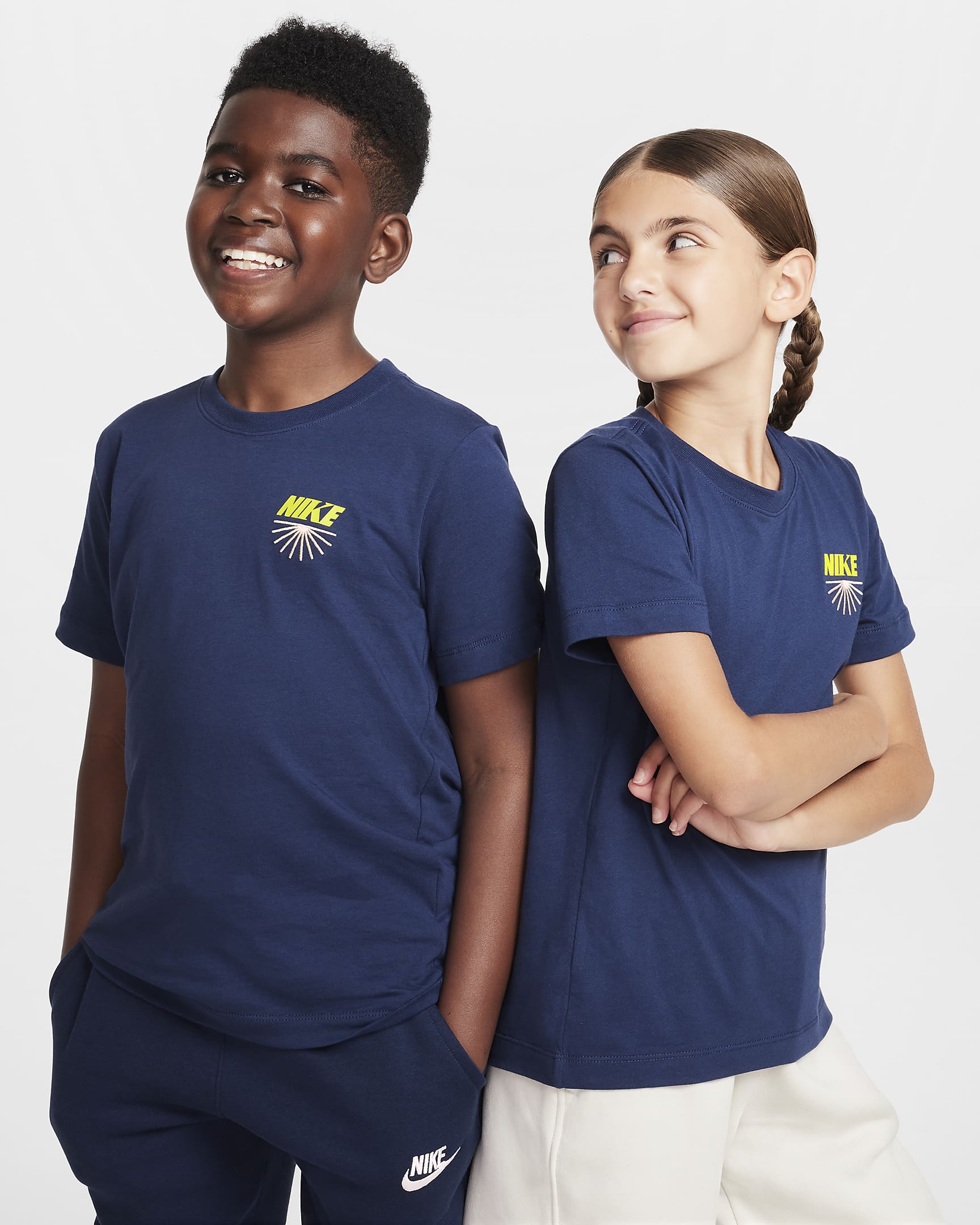 Nike Sportswear Big Kids' T-Shirt - Midnight Navy