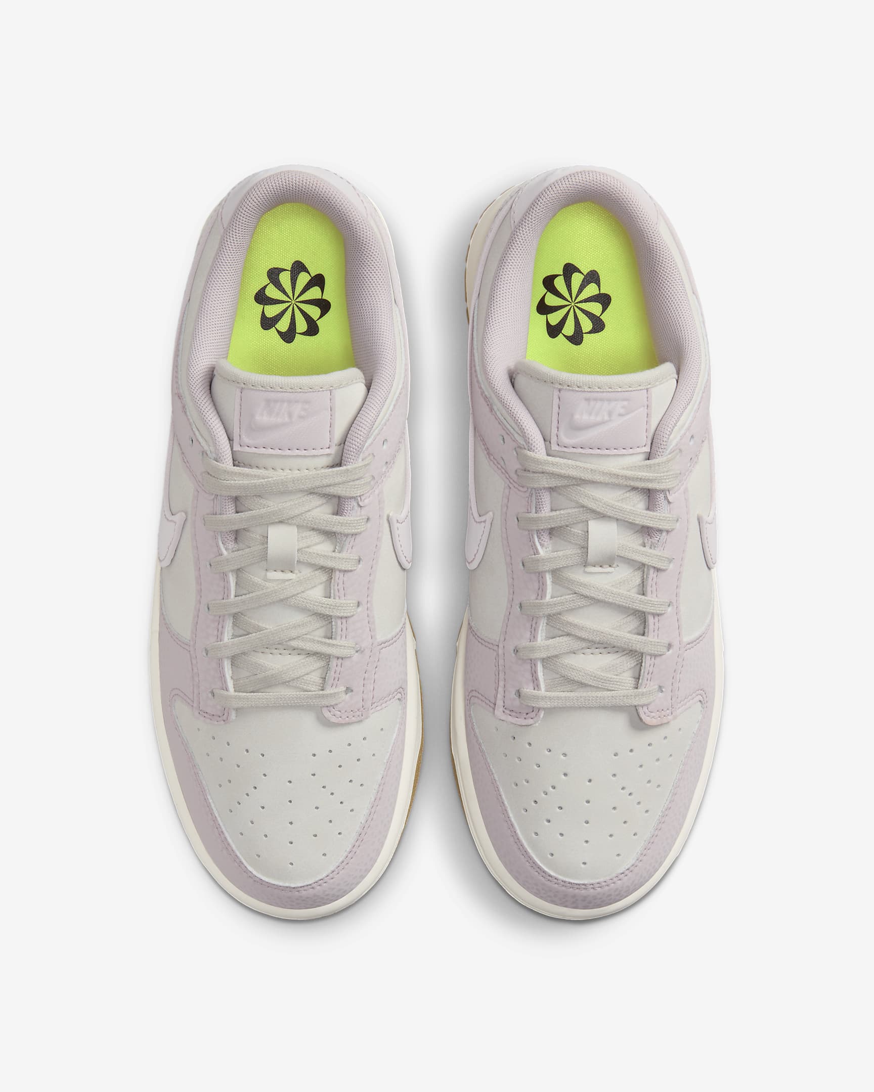 Tenis para mujer Nike Dunk Low Premium Next Nature - Hueso claro/Marrón claro goma/Vela/Violeta platino