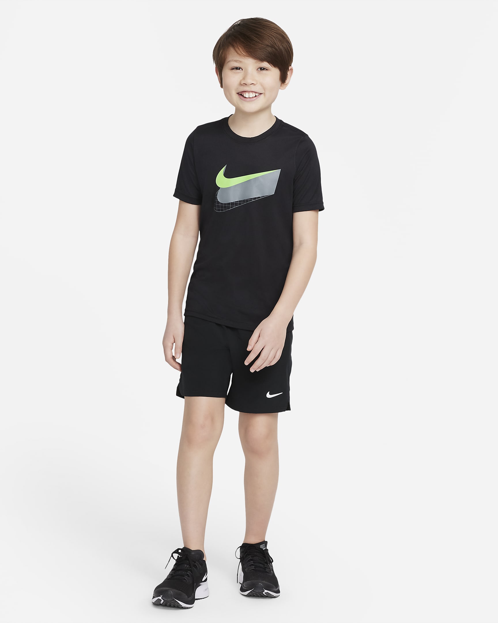 Nike Dri-FIT Big Kids' (Boys') Training T-Shirt. Nike.com