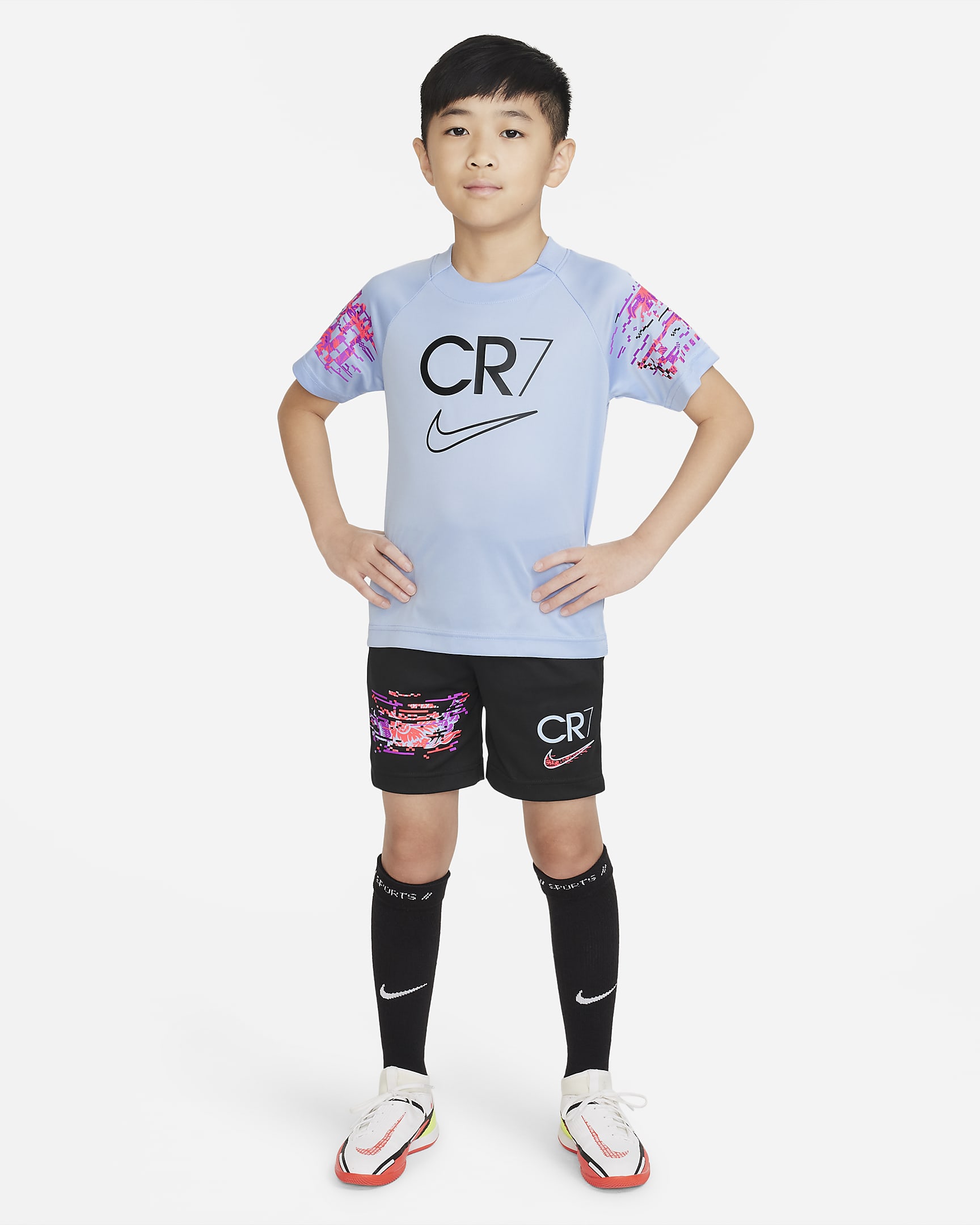 Nike CR7 Dri-FIT Shorts Set Younger Kids' Set. Nike IE