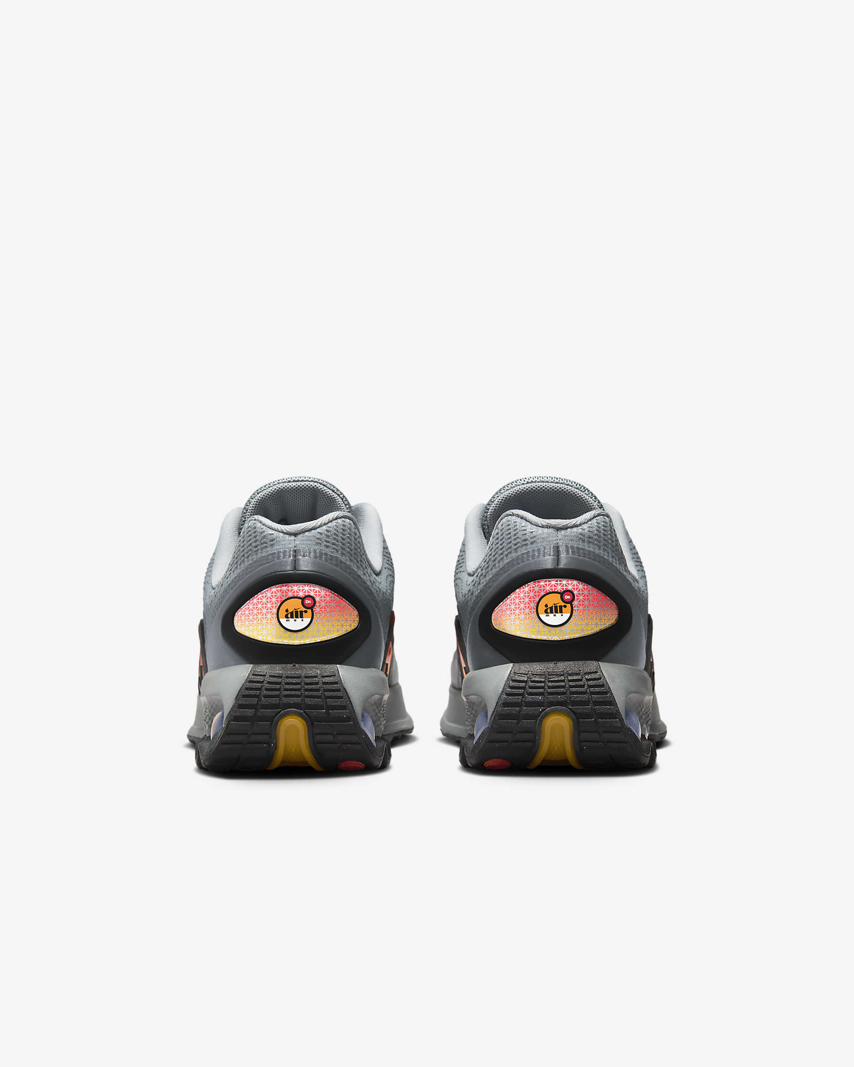 Nike Air Max Dn Older Kids' Shoes - Particle Grey/Smoke Grey/Wolf Grey/Black