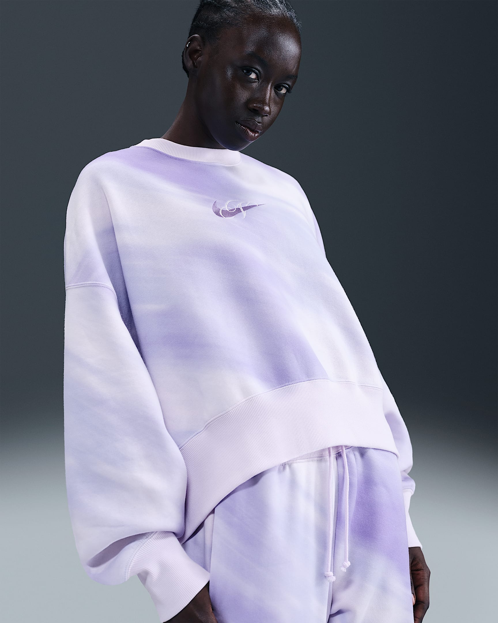 Nike Sportswear Phoenix Fleece Women's Oversized Crew-Neck Sweatshirt - Barely Grape