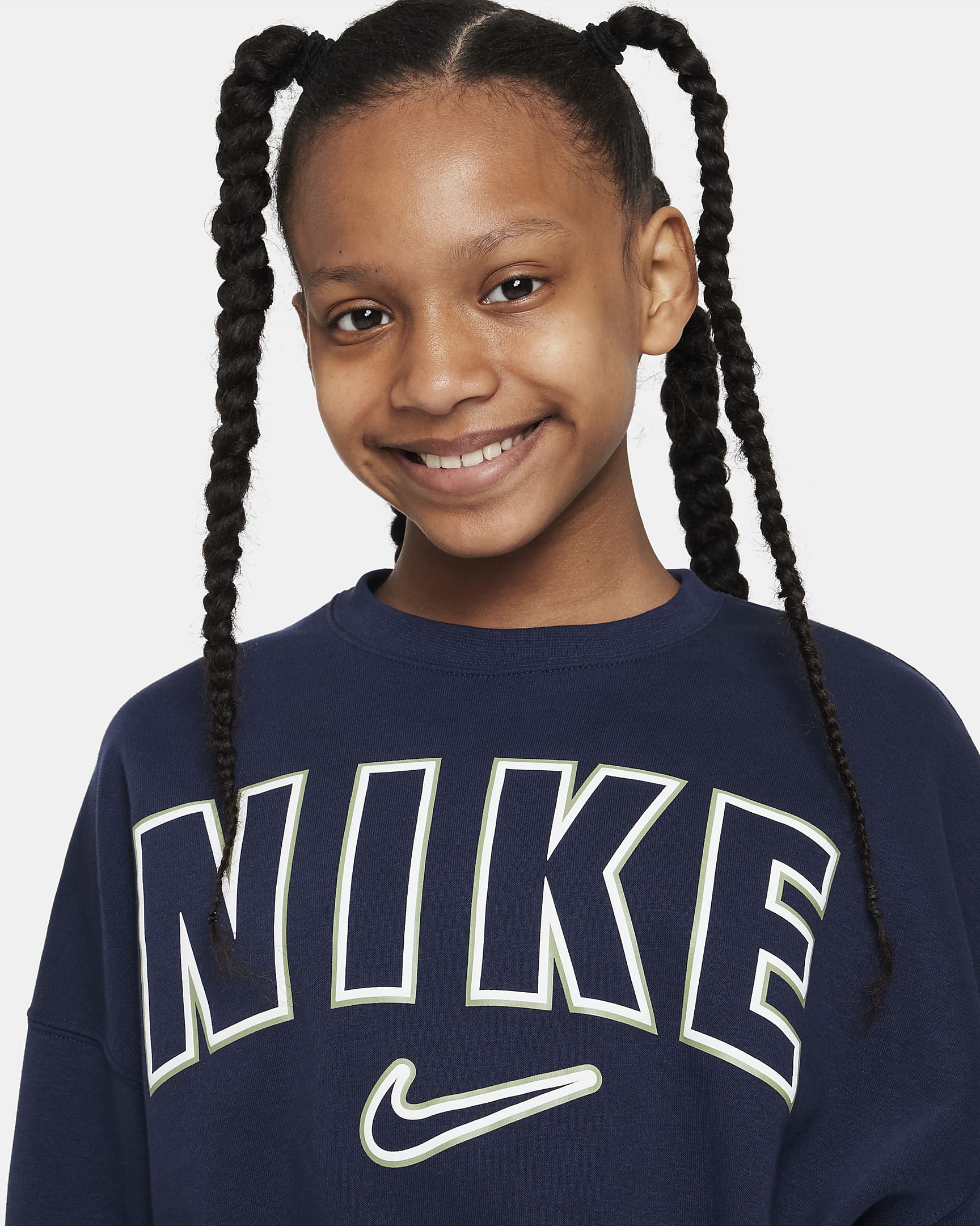 Nike Sportswear Older Kids' (Girls') Fleece Crew-Neck Sweatshirt. Nike SE