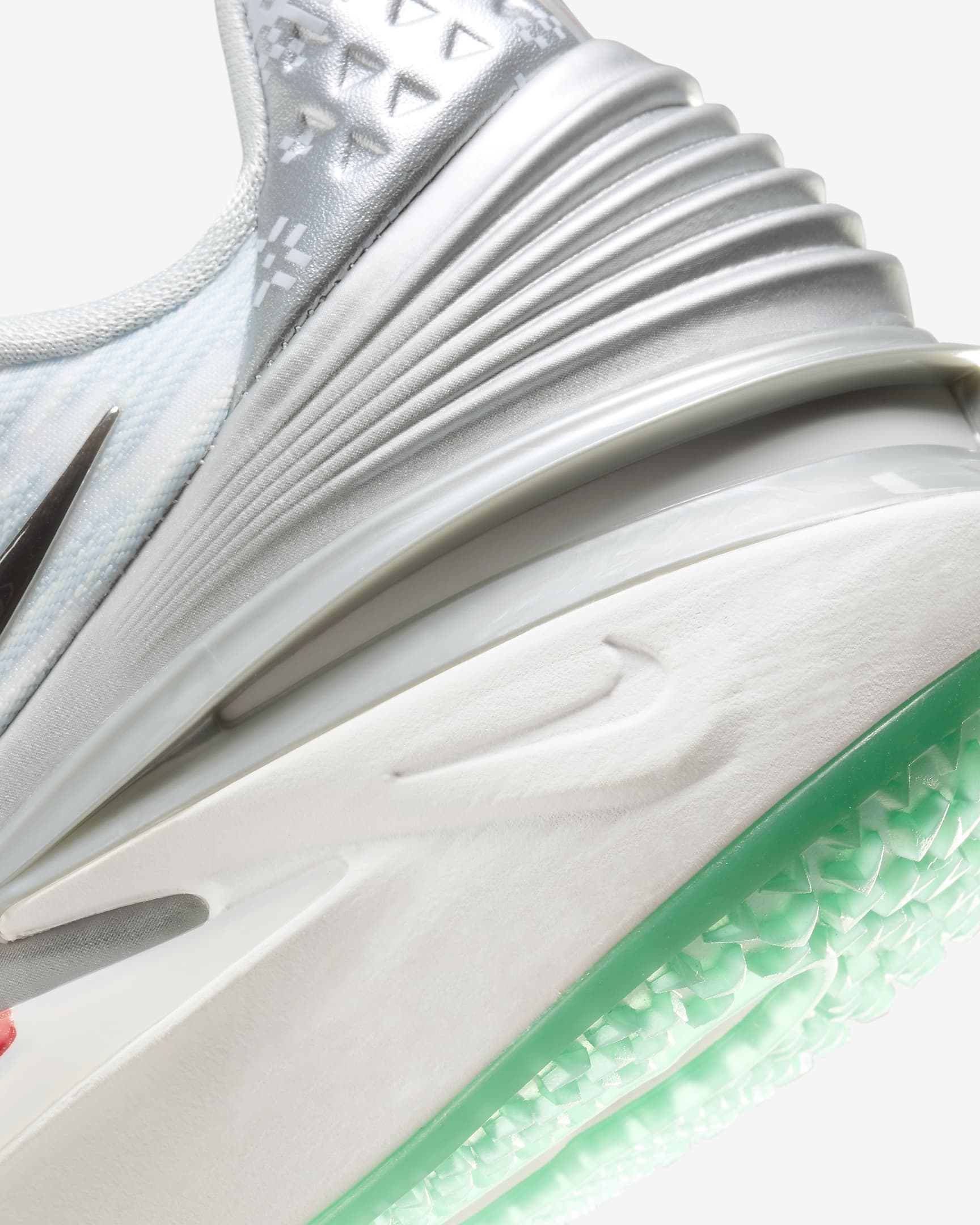 Nike G.T. Cut 2 Men's Basketball Shoes. Nike CH