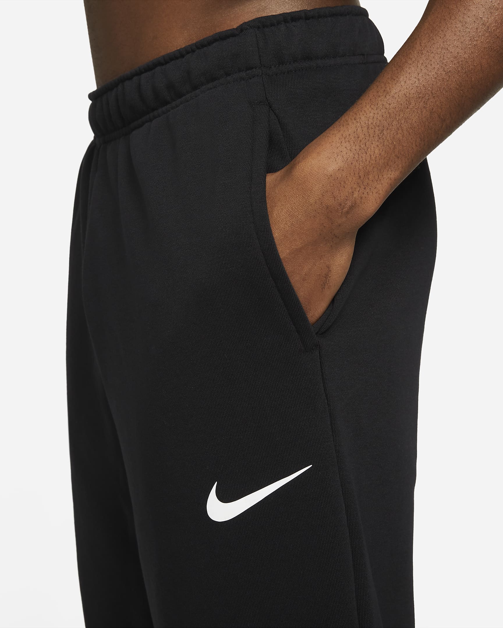 Nike Dri-FIT Men's Over-the-Knee Training Shorts. Nike JP