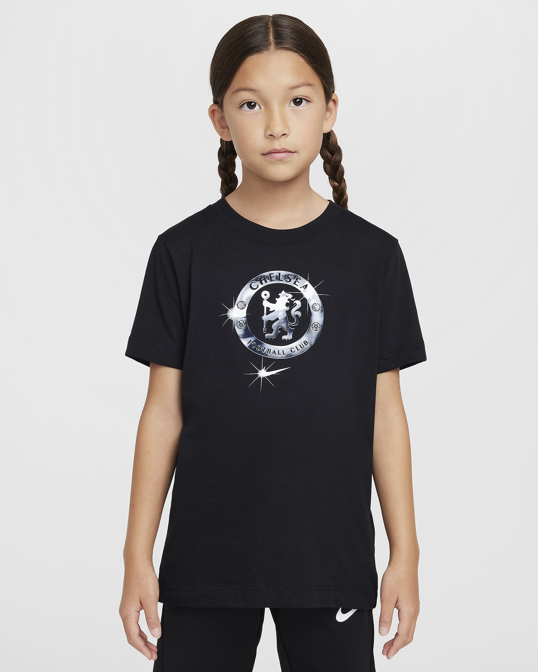 Chelsea F.C. Older Kids' Nike Football T-Shirt - Black