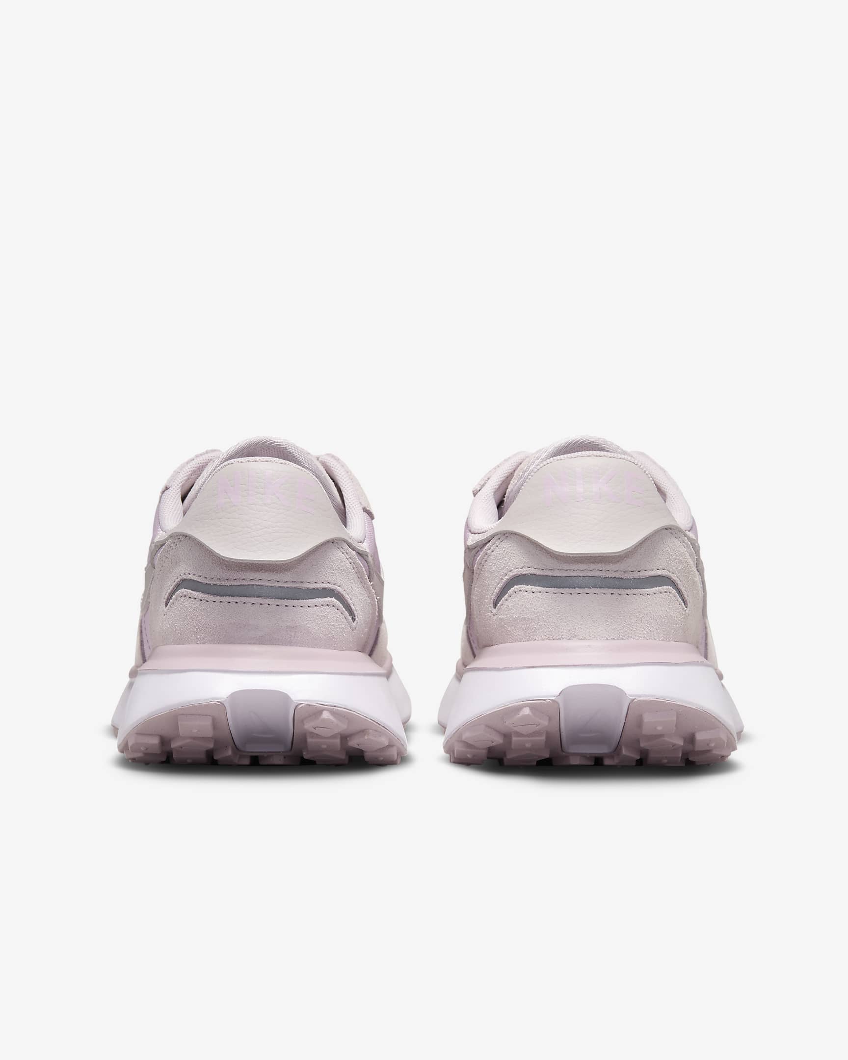 Tenis para mujer Nike Phoenix Waffle - Tiza ciruela/Violeta claro/Plata metalizado/Violeta platino