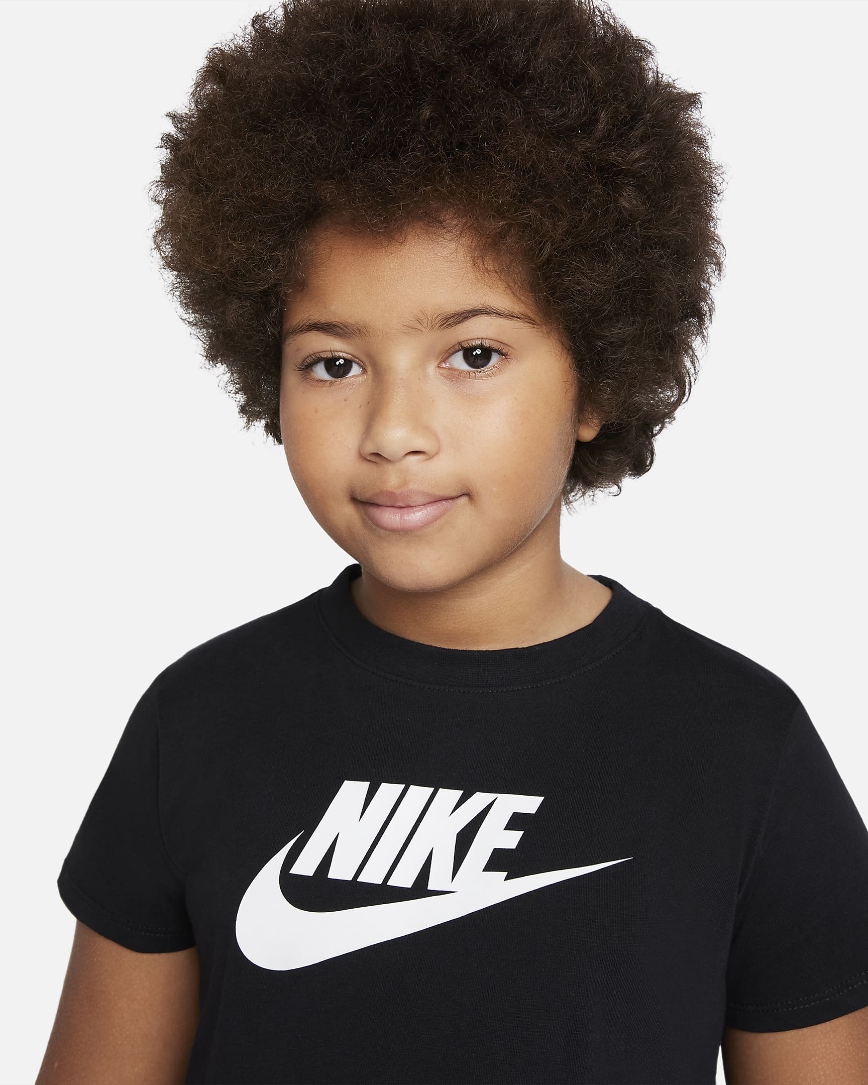 Nike Sportswear Older Kids' (Girls') Cropped T-Shirt - Black/White