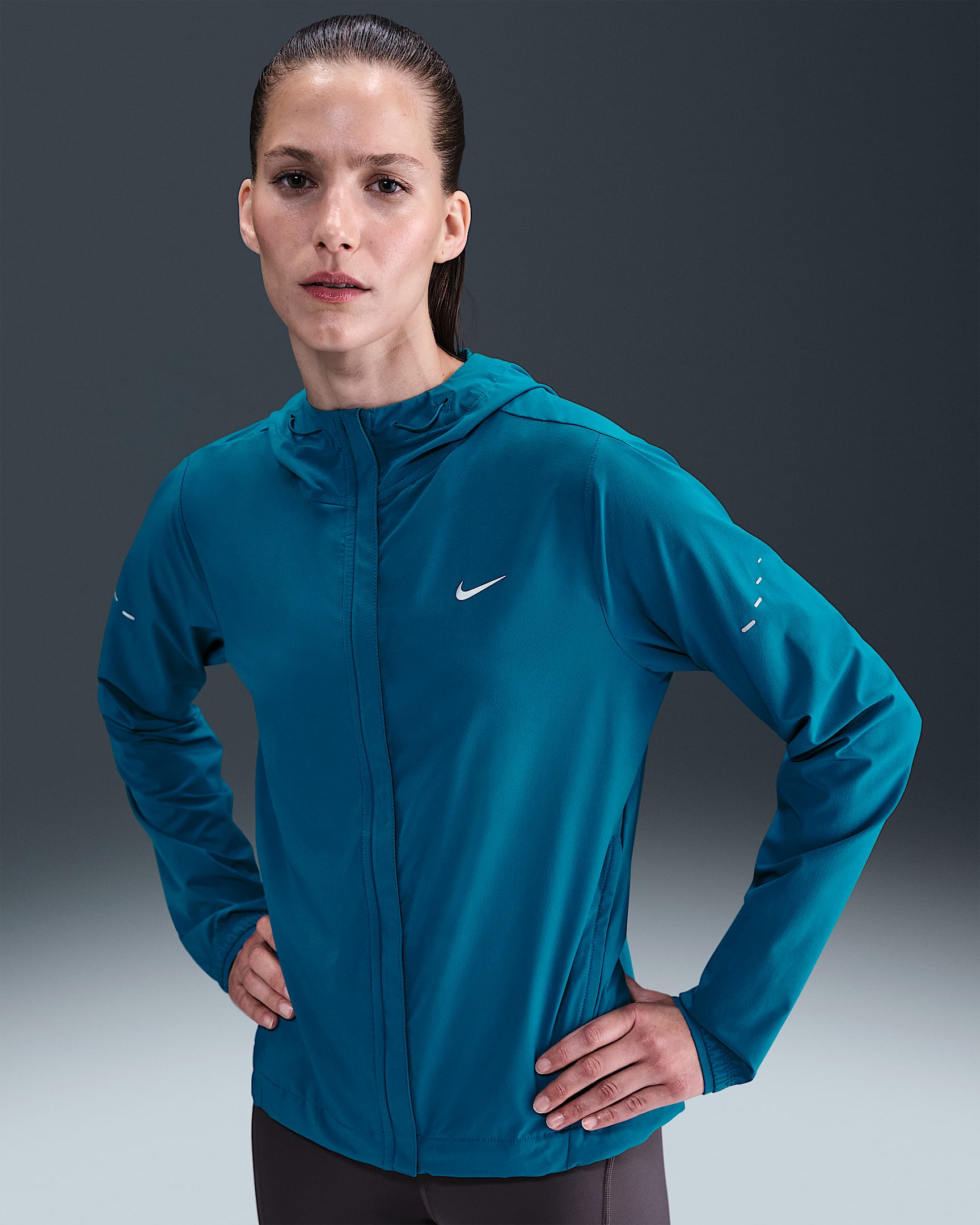Nike Swift Women's Repel Packable Running Jacket - Green Abyss
