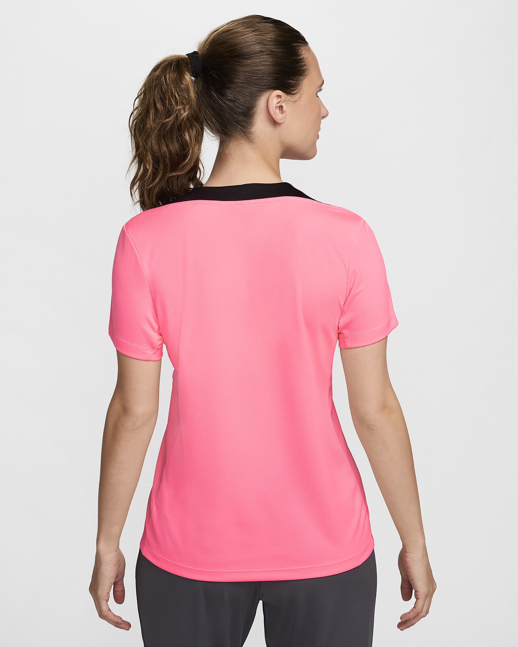 Nike Strike Dri-FIT kortermet fotballoverdel til dame - Sunset Pulse/Svart/Svart