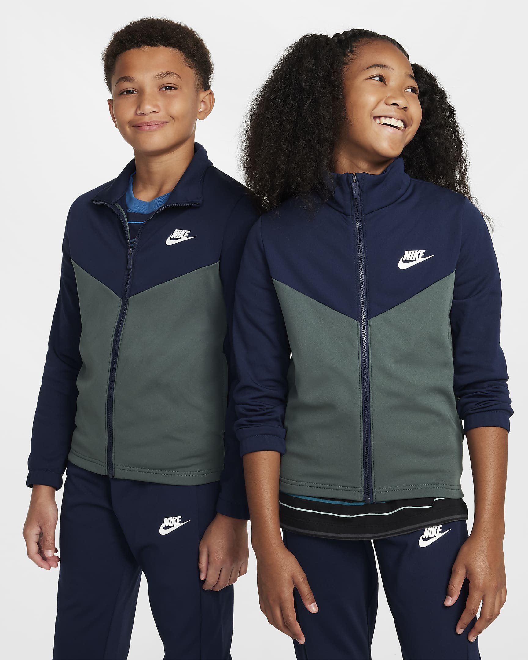 Nike Sportswear-tracksuit til større børn - Obsidian/Vintage Green/Obsidian/hvid