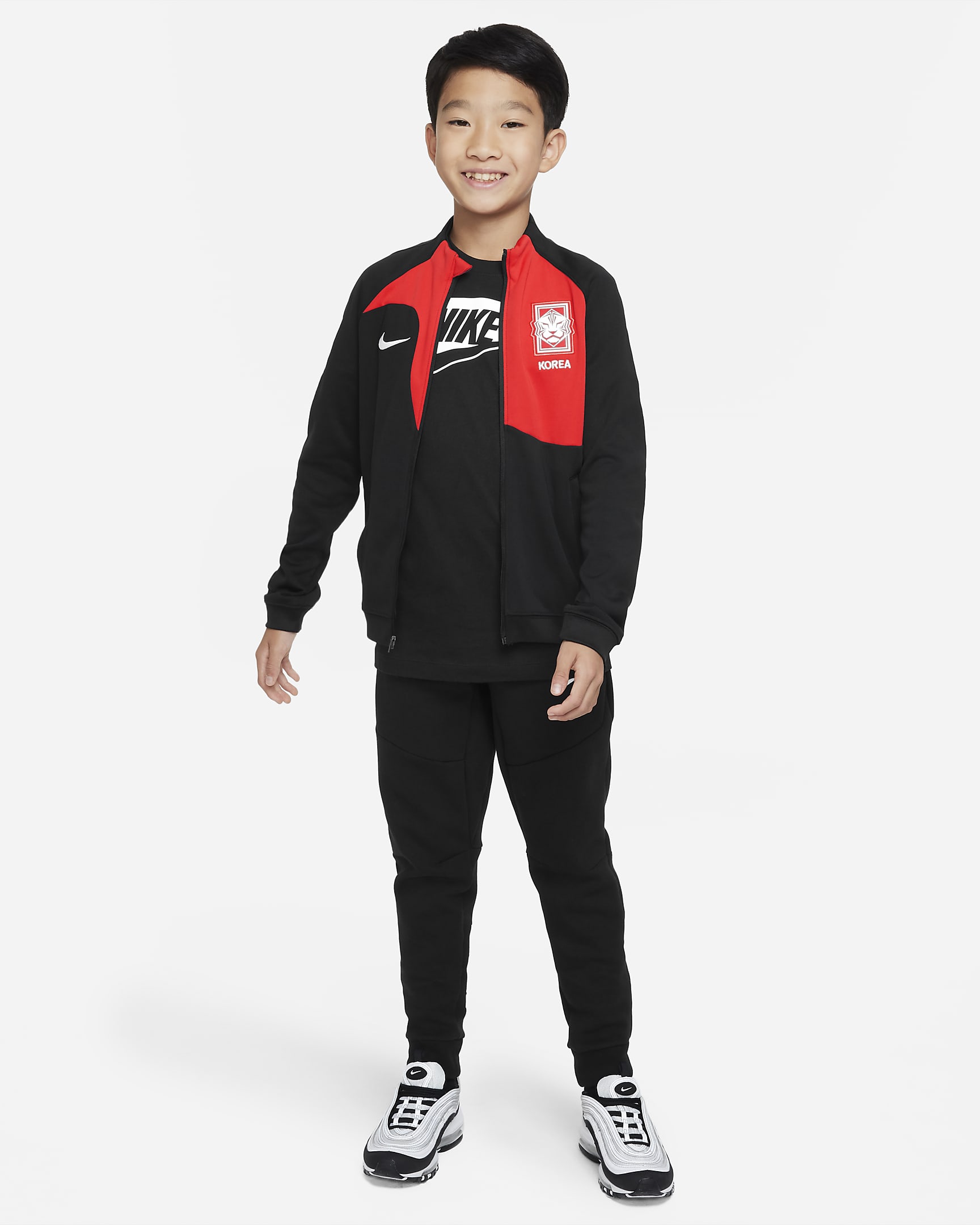 Korea Academy Pro Older Kids' Nike Football Jacket. Nike SI