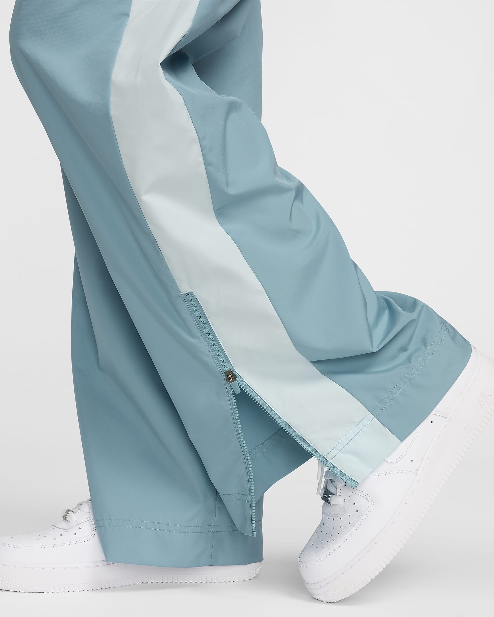 Nike Sportswear-bukser med høj talje til kvinder - Denim Turquoise/Glacier Blue/Sail