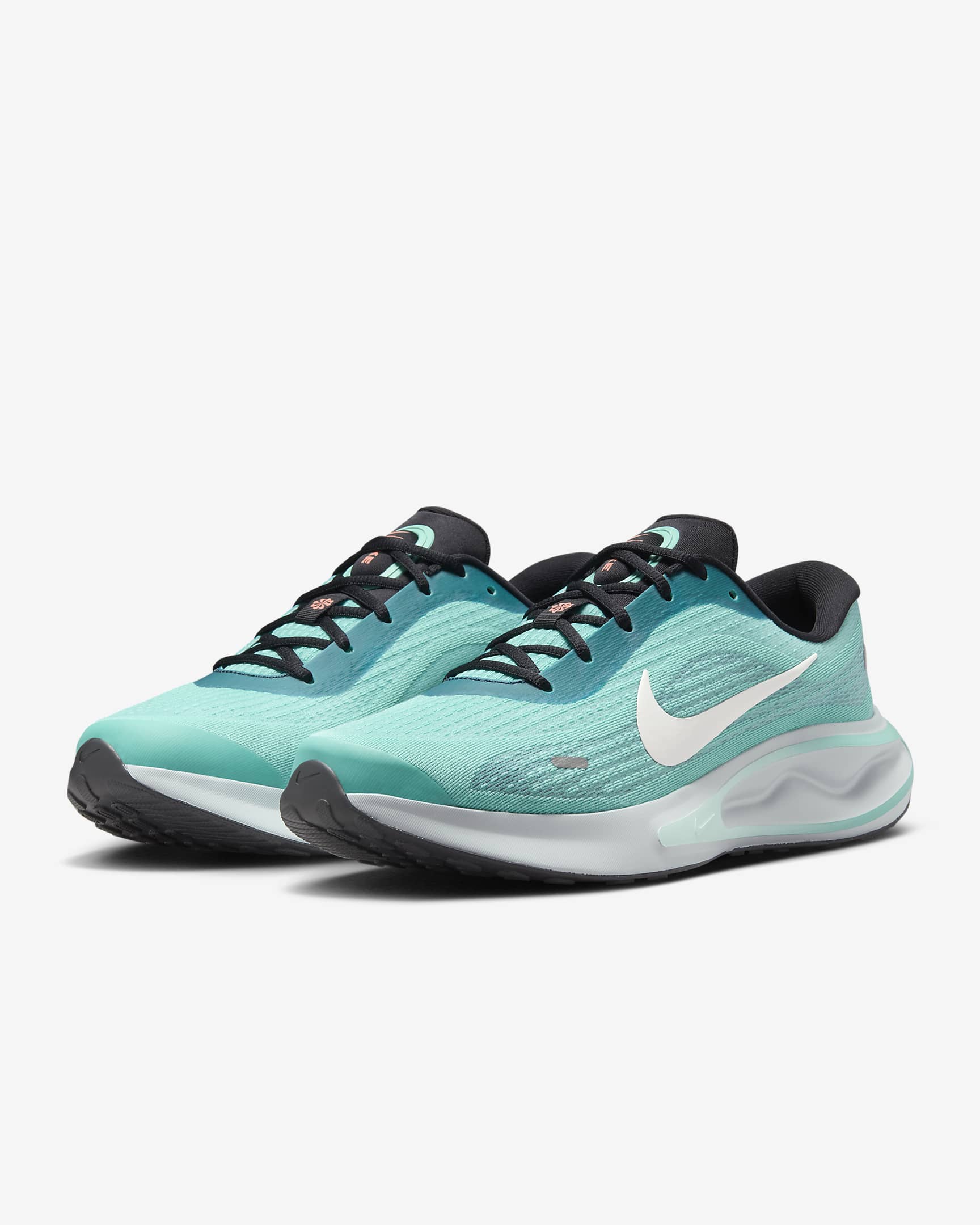 Nike Journey Run Men's Road Running Shoes - Green Frost/Black/Armoury Navy/Pale Ivory