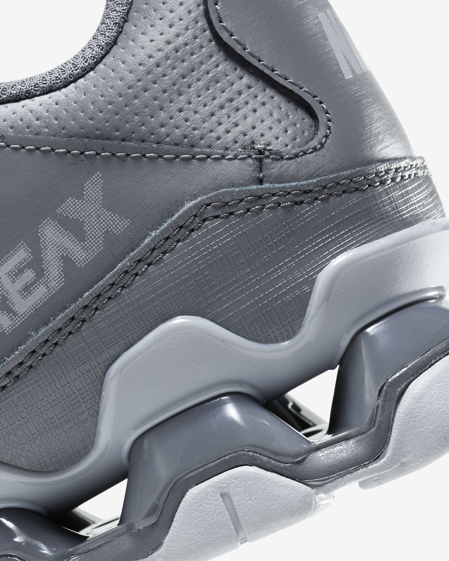 Nike Reax 8 TR Men's Workout Shoes. Nike SK