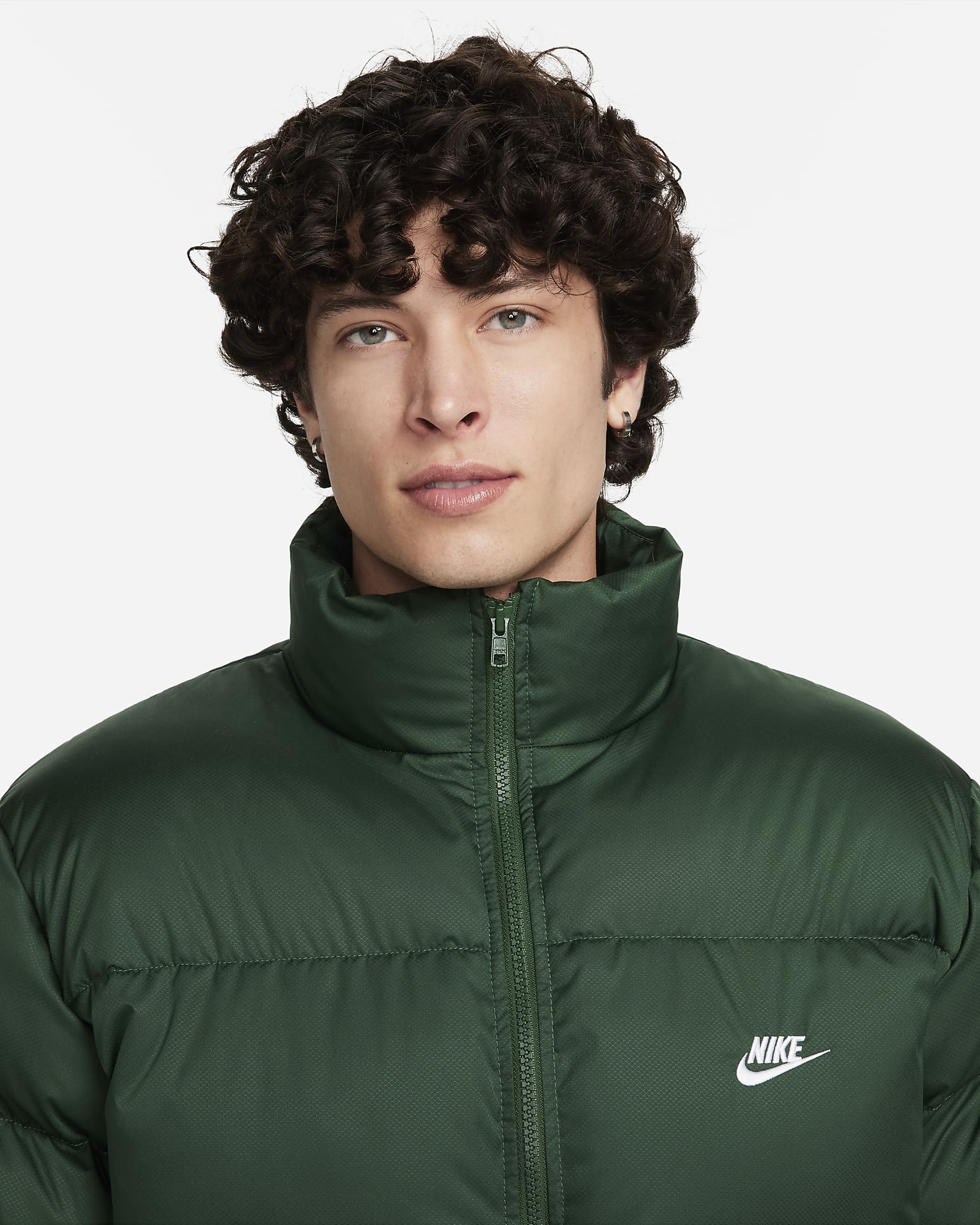 Nike Sportswear Club Men's Puffer Jacket. Nike HU