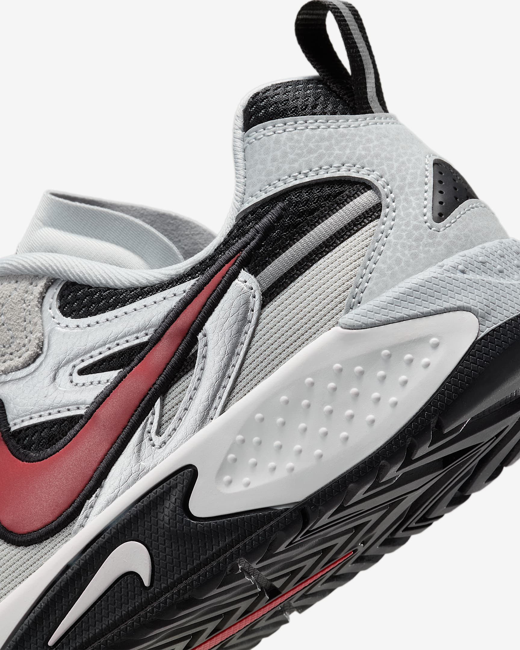 Nike JAM Women's Shoes - Metallic Silver/Black/Photon Dust/University Red