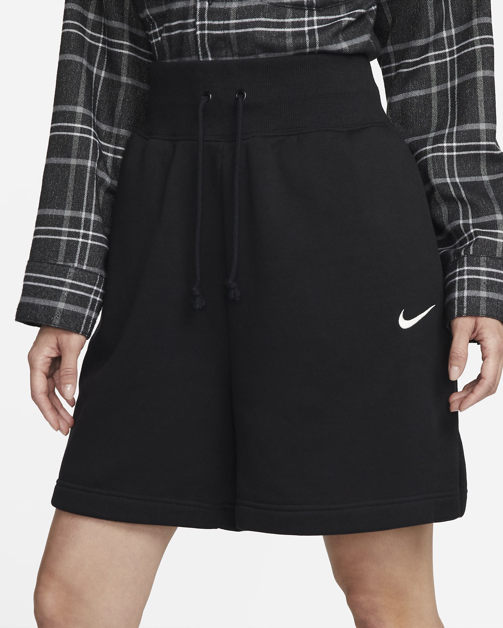 womens nike loose fit shorts
