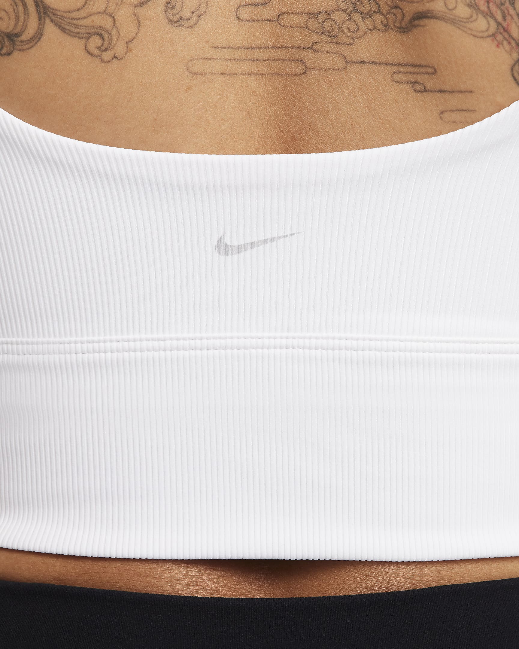 Bra deportivo de baja sujeción de talle largo sin almohadillas para mujer Nike Zenvy Rib - Blanco/Blanco