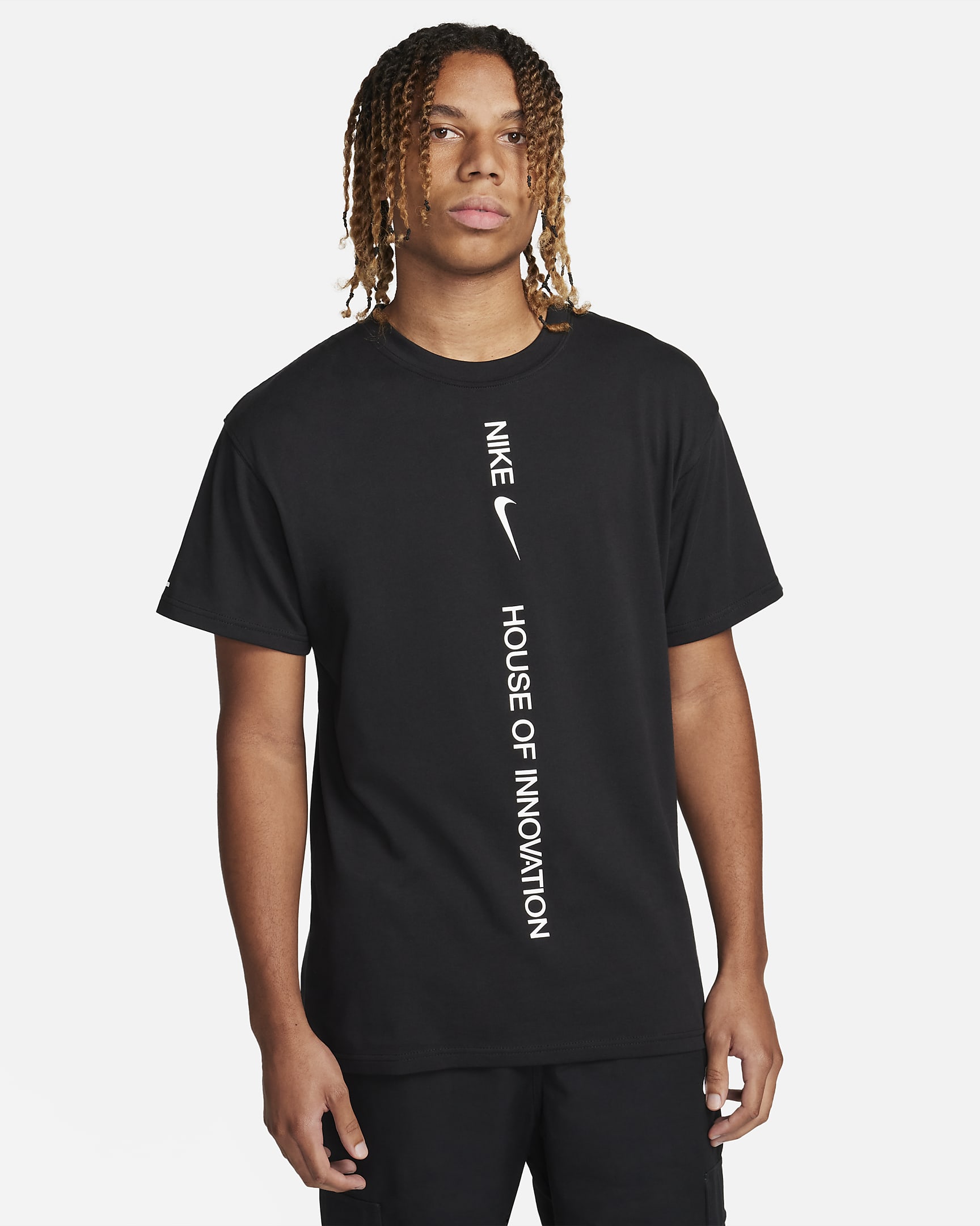 Nike Sportswear House of Innovation (Paris) Men's T-Shirt. Nike RO