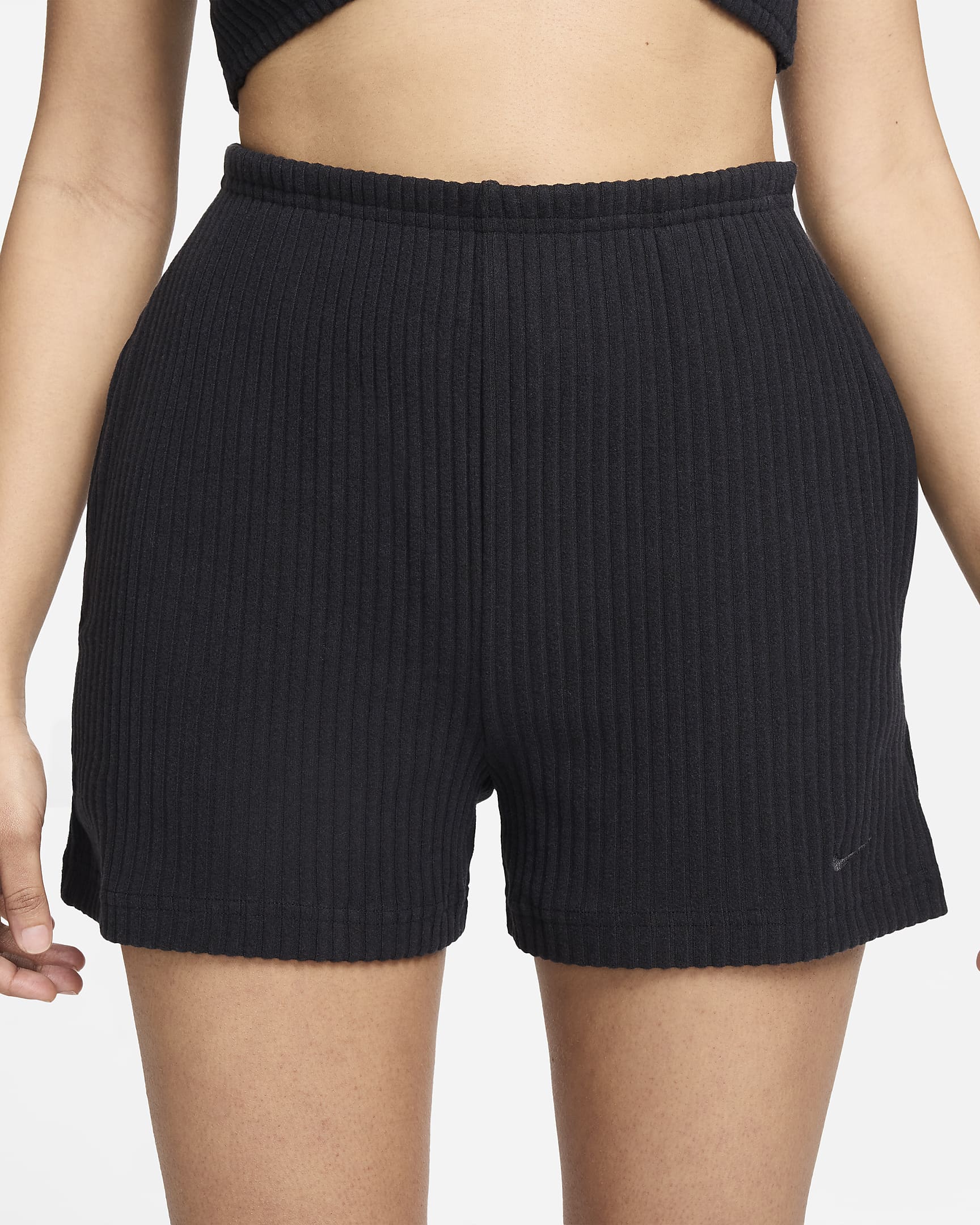 Nike Sportswear Chill Rib shorts med høyt liv og smal passform til dame (8 cm) - Svart/Svart