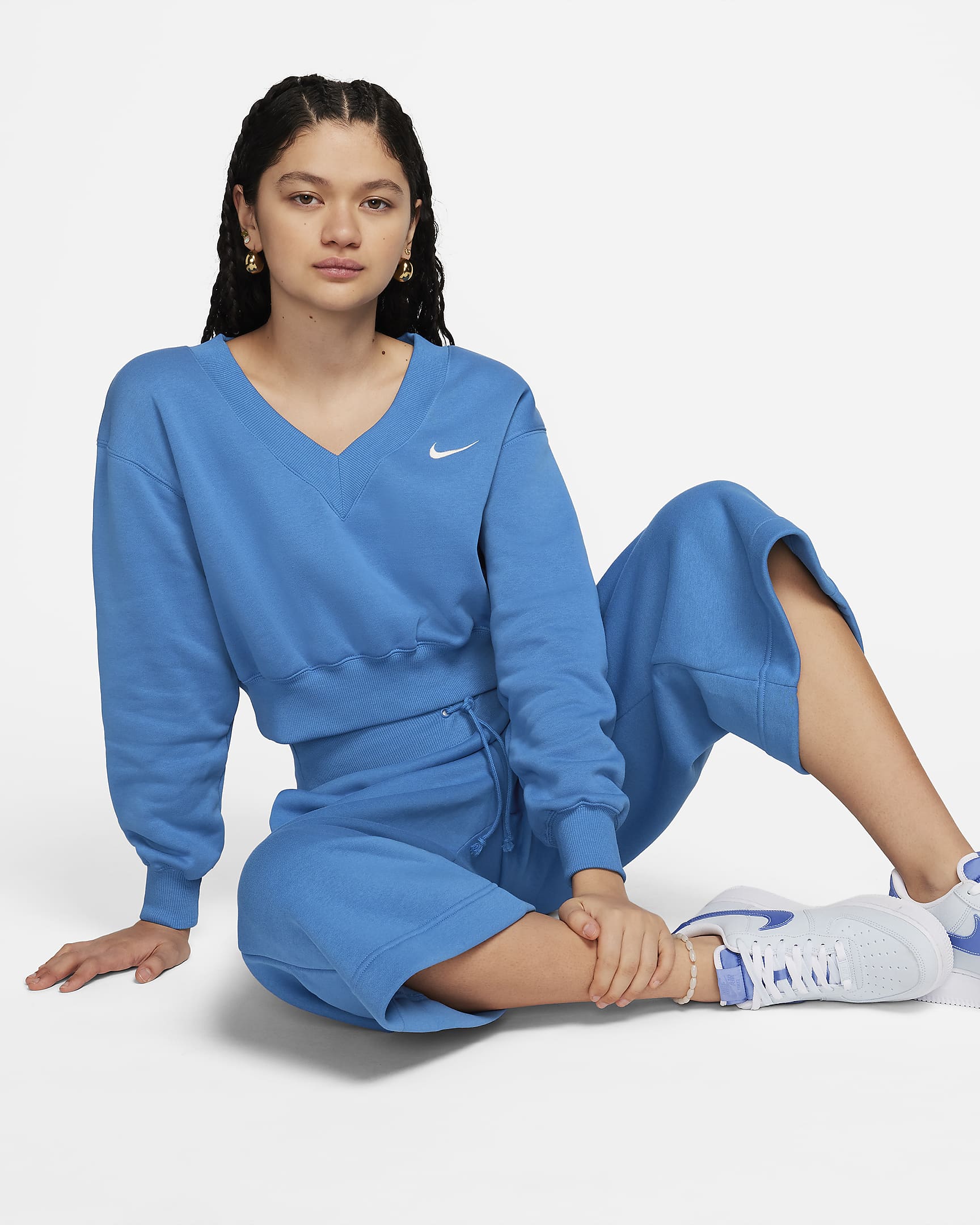 Nike Sportswear Phoenix Fleece verkürzte Trainingshose mit hohem Taillenbund für Damen - Star Blue/Sail