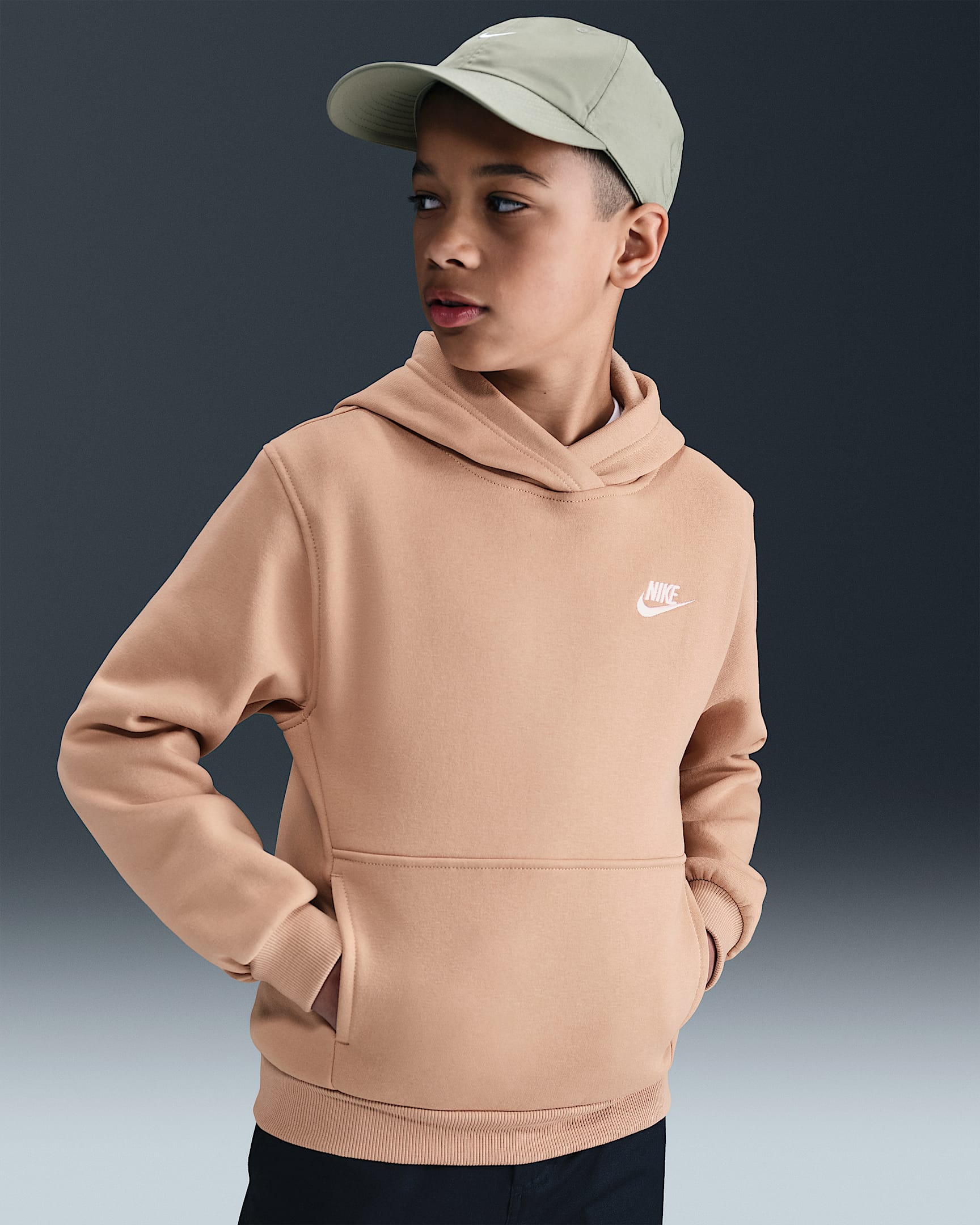 Nike Sportswear Club Fleece Older Kids' Pullover Hoodie - Hemp/White