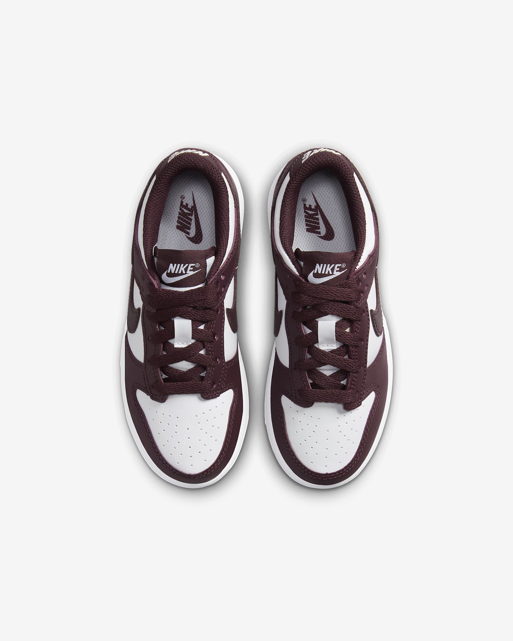 Nike Dunk Low-sko til mindre børn - hvid/Gum Light Brown/Burgundy Crush