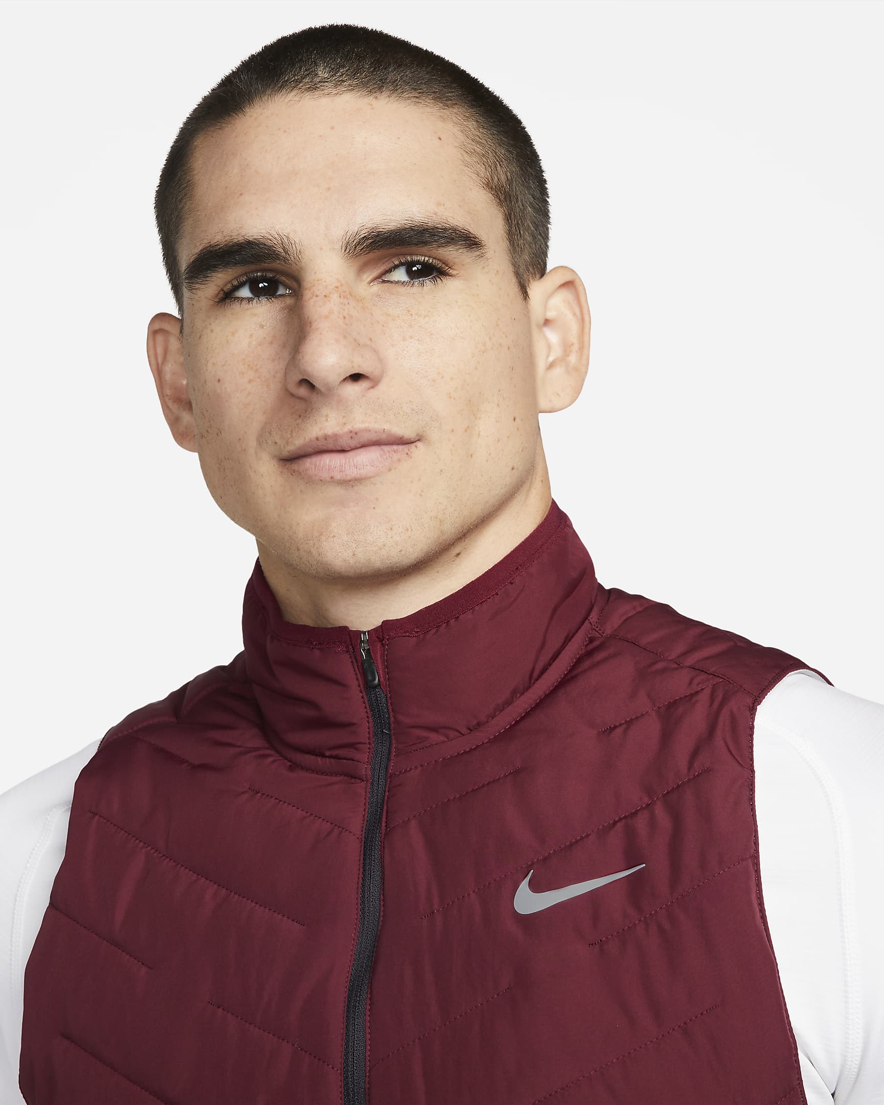 Nike ThermaFIT Repel Men's SyntheticFill Running Gilet. Nike UK