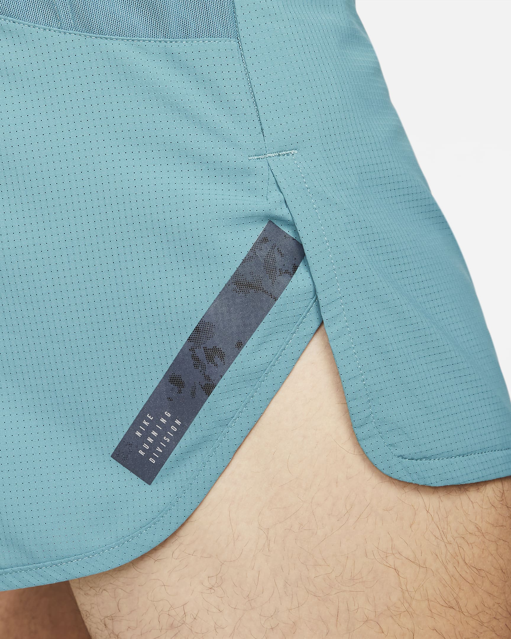 Nike DriFIT ADV Run Division Men's 10cm (approx.) BriefLined Running