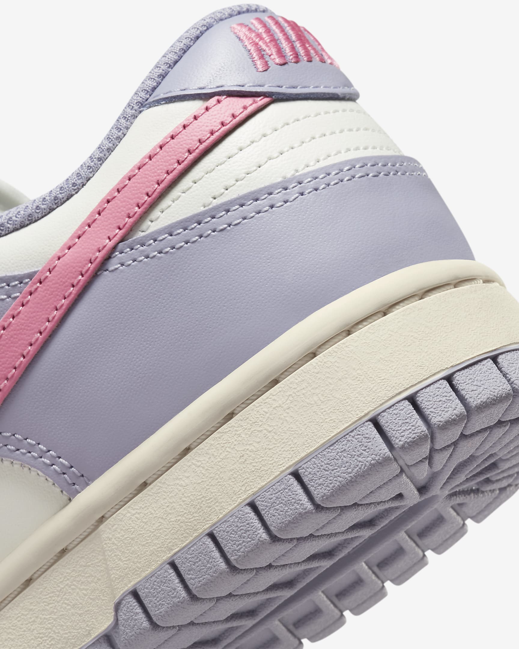 Nike Dunk Low Women's Shoes - Indigo Haze/Sail/Coral Chalk