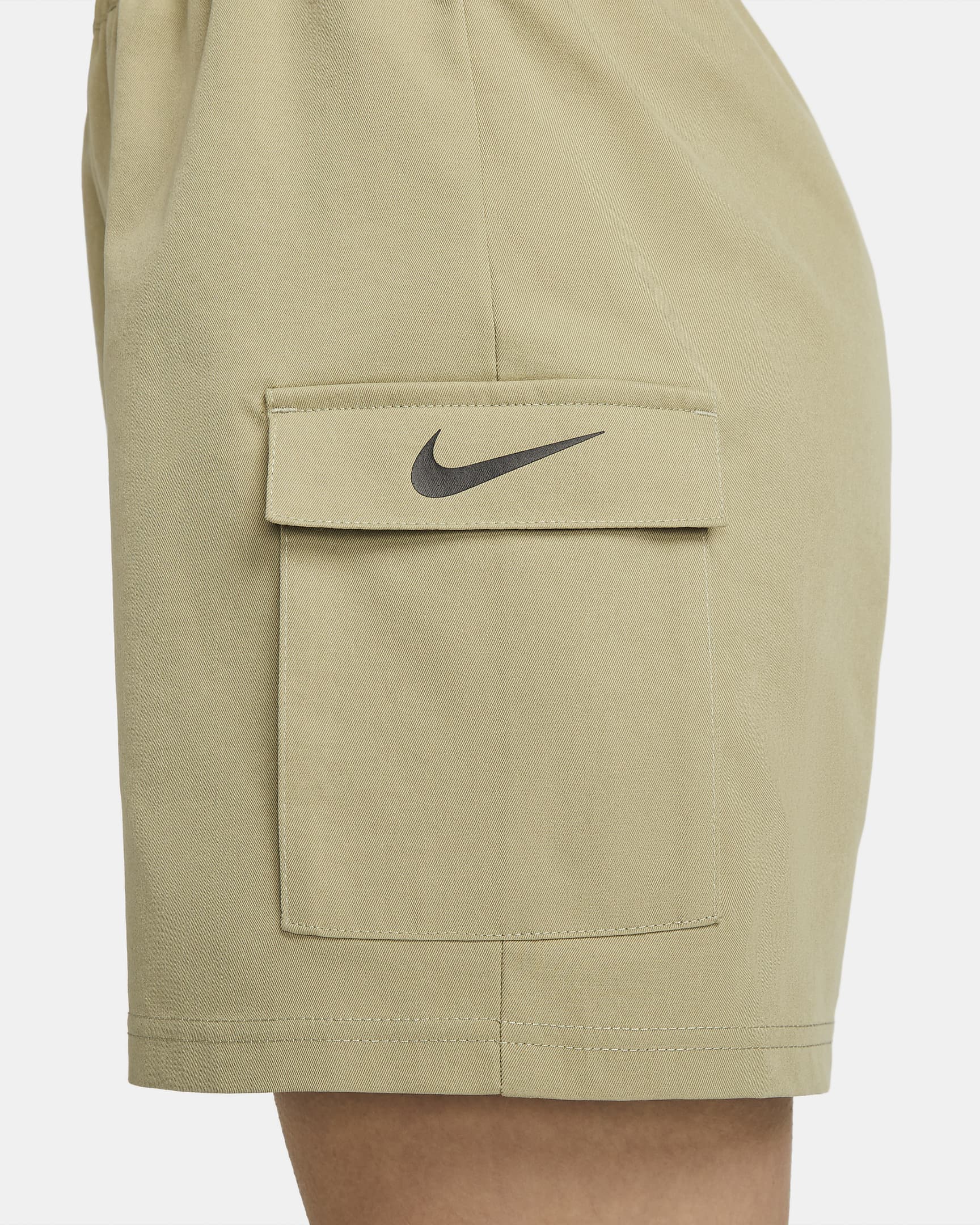 Nike Sportswear Swoosh Women's Woven Shorts. Nike SK