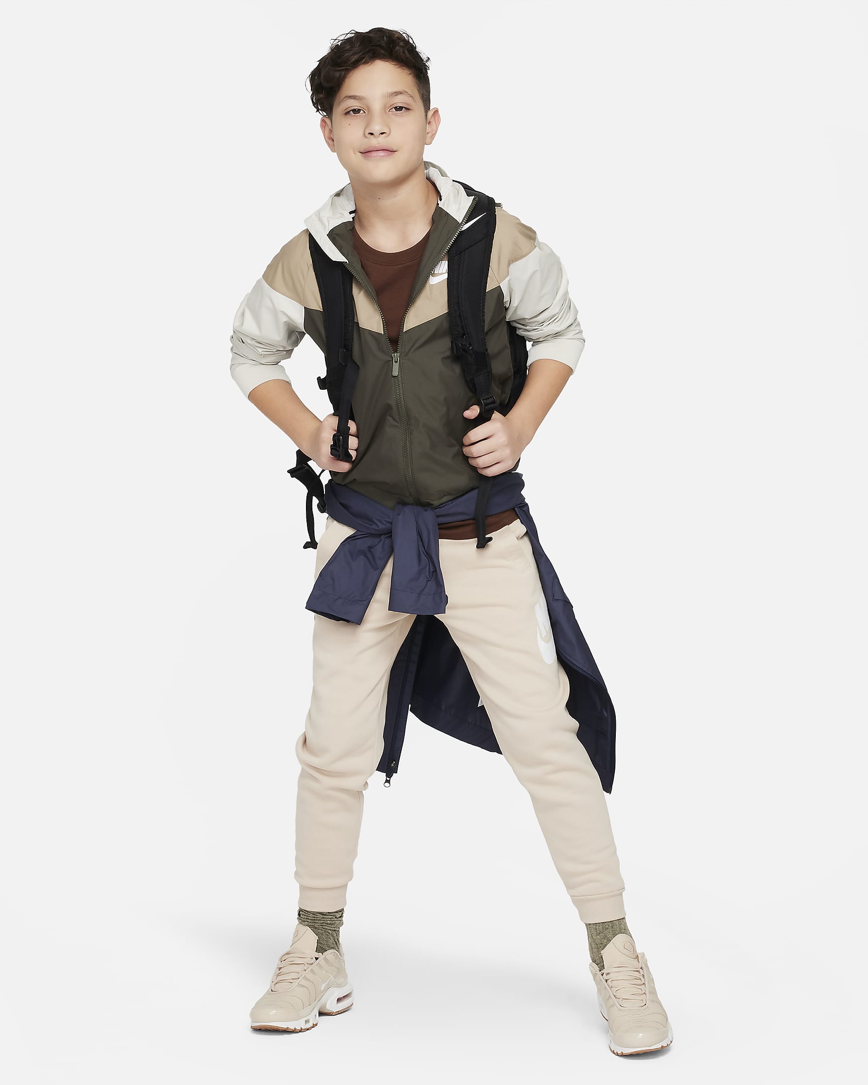 nike sportswear windrunner boys
