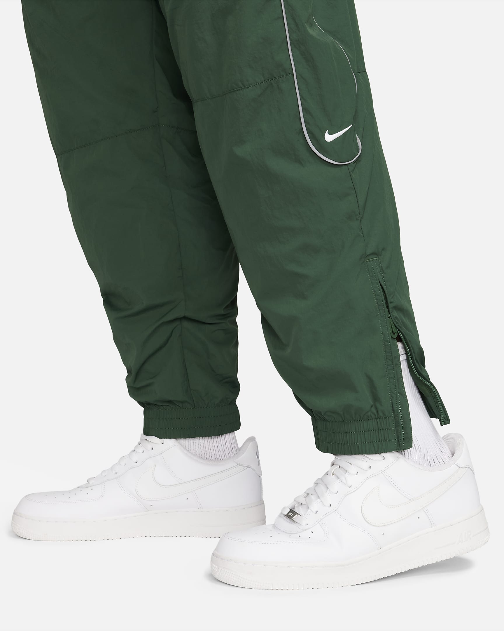 Nike Solo Swoosh Men's Tracksuit Bottoms. Nike UK