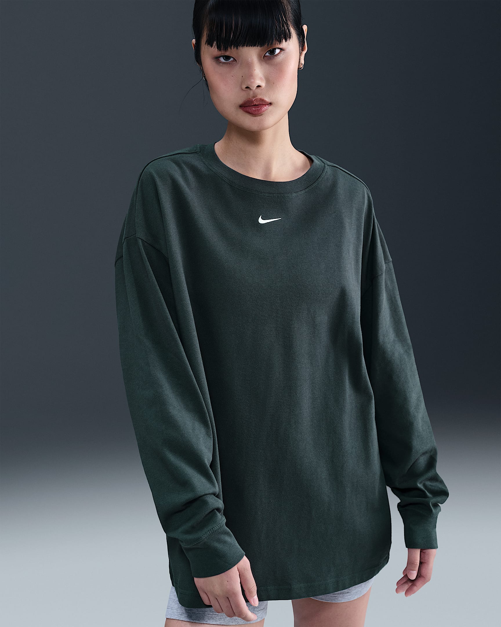 Nike Sportswear Essential Women's Oversized Long-Sleeve T-Shirt - Seaweed