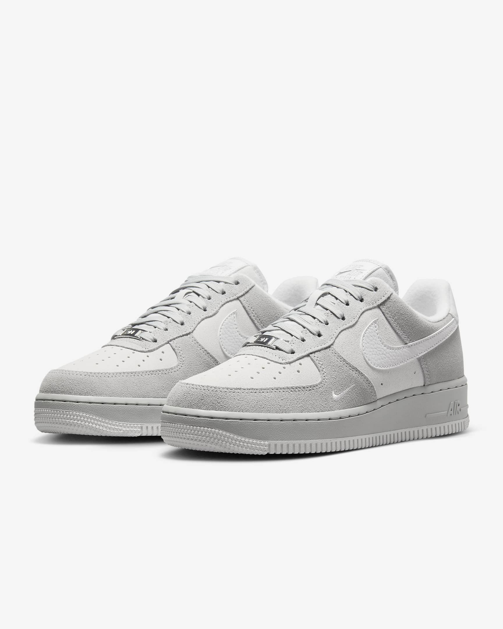 Nike Air Force 1 '07 Women's Shoes - Light Smoke Grey/Metallic Silver/Vast Grey