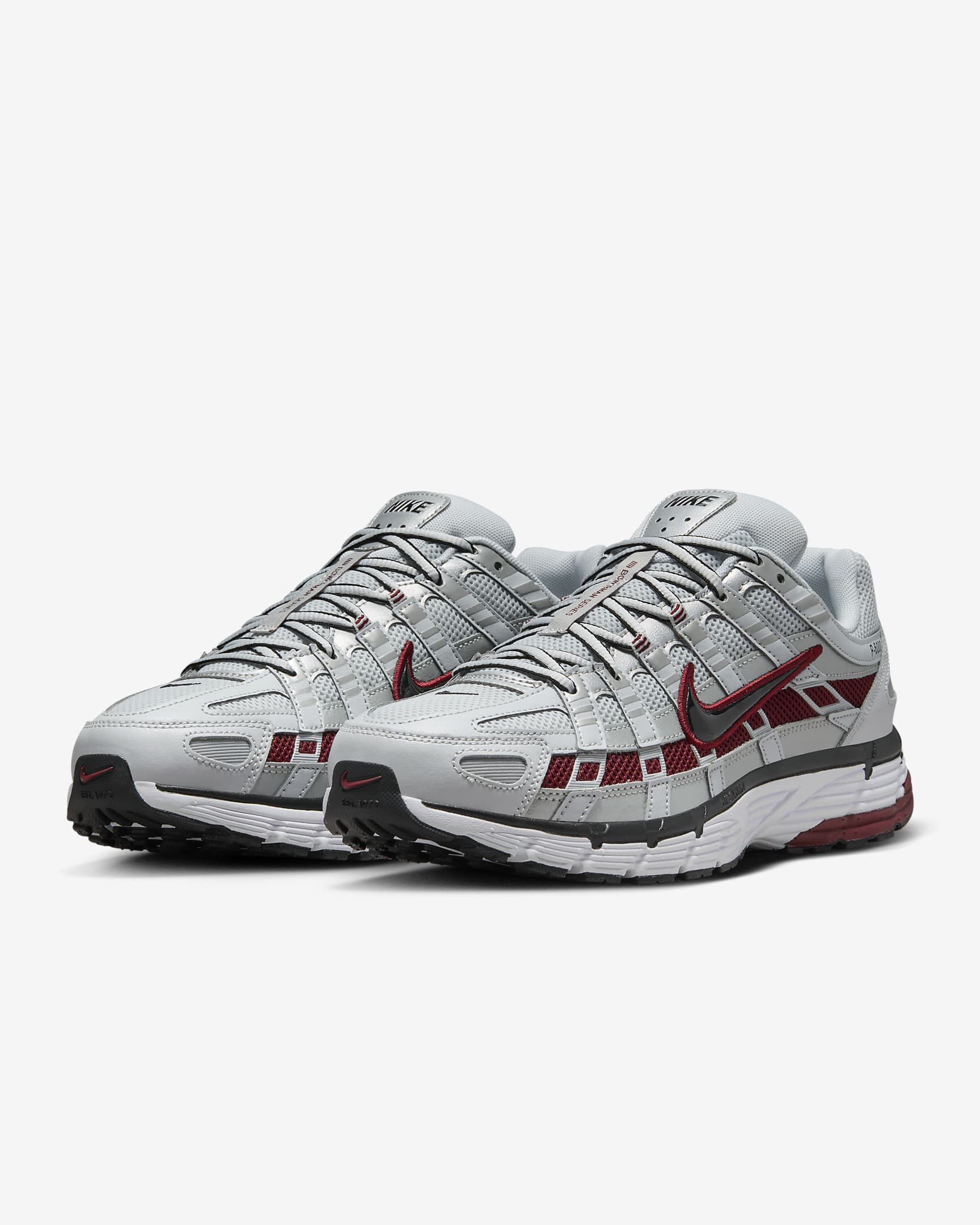 Scarpa Nike P-6000 - Pure Platinum/Platino metallizzato/Bianco/Dark Team Red