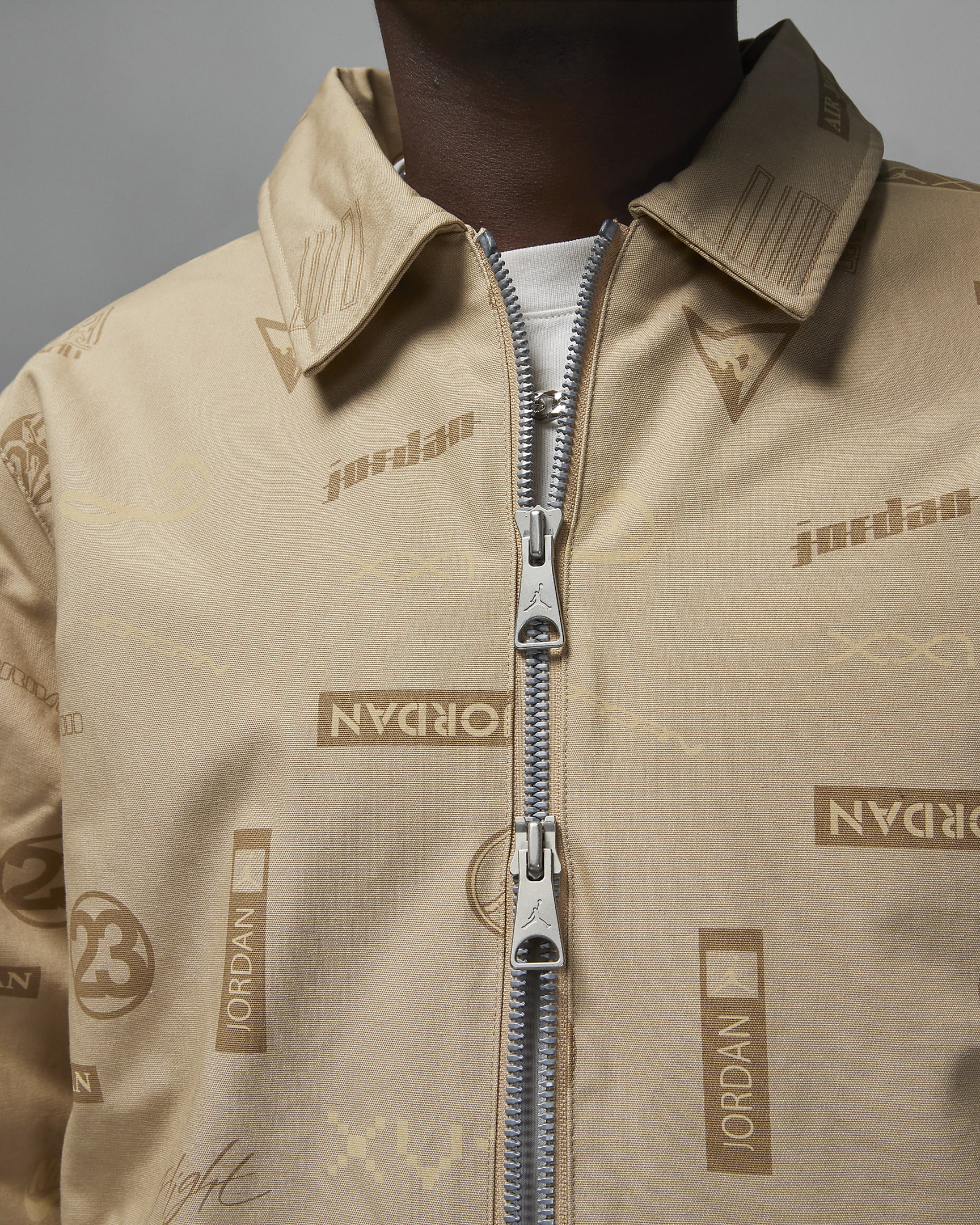 Jordan Flight Heritage Men's Jacket. Nike NL