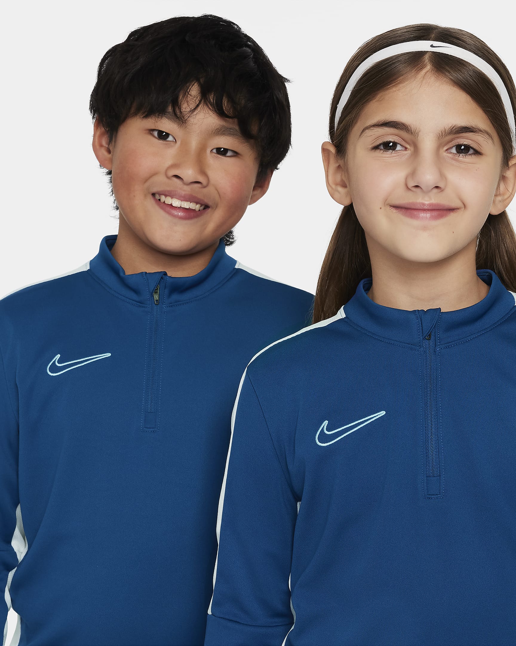Nike Dri-FIT Academy23 Big Kids' Soccer Drill Top. Nike JP